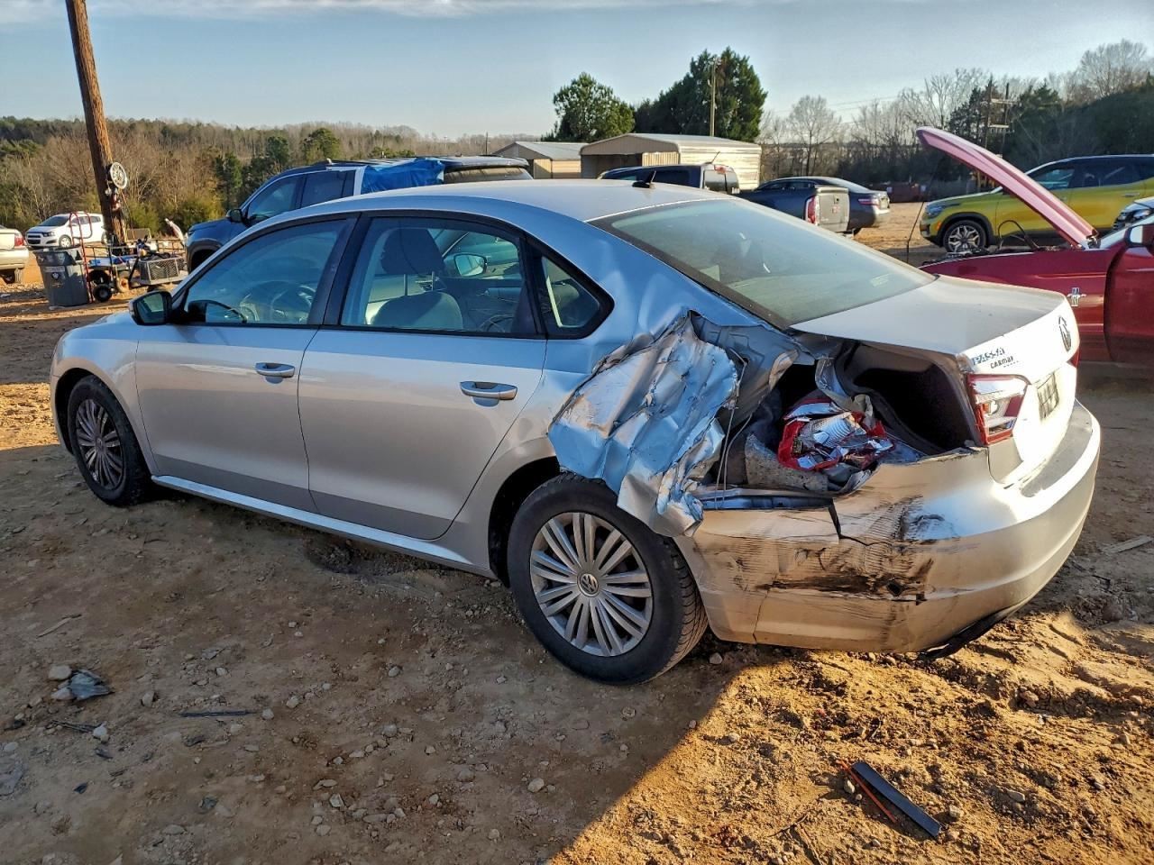 PASSAT 2014 Glove Box 4983673