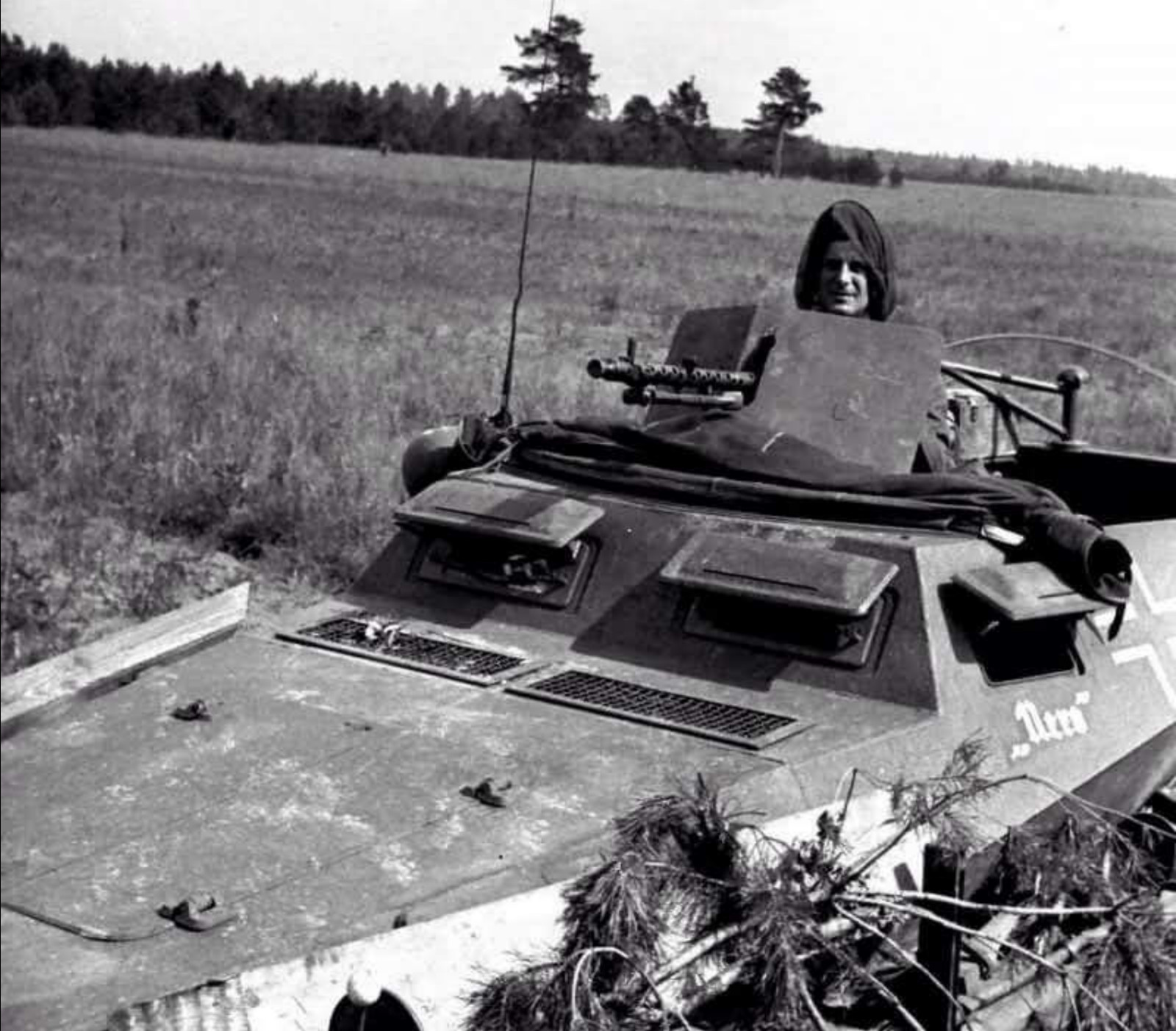 WW2 WWII Photo German Half-Track SdKfz 251 World War Two Wehrmacht Germany 4196