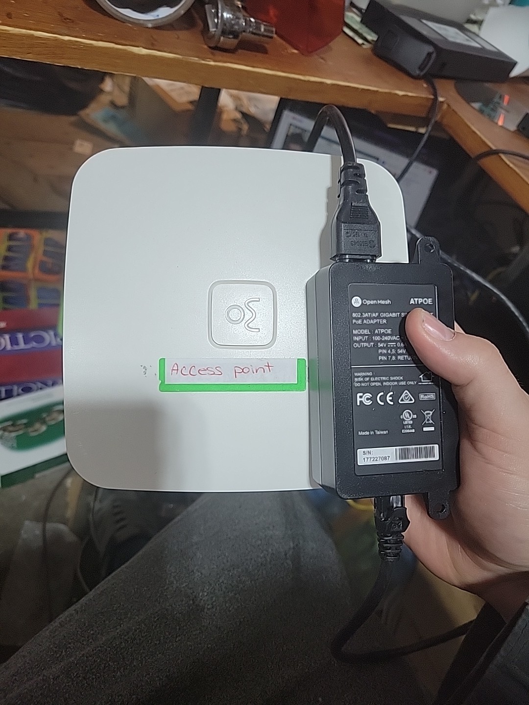 Open Mesh A42 White 2.4/5GHz Dual Ports Universal 2x2 MIMO Wifi Access Point