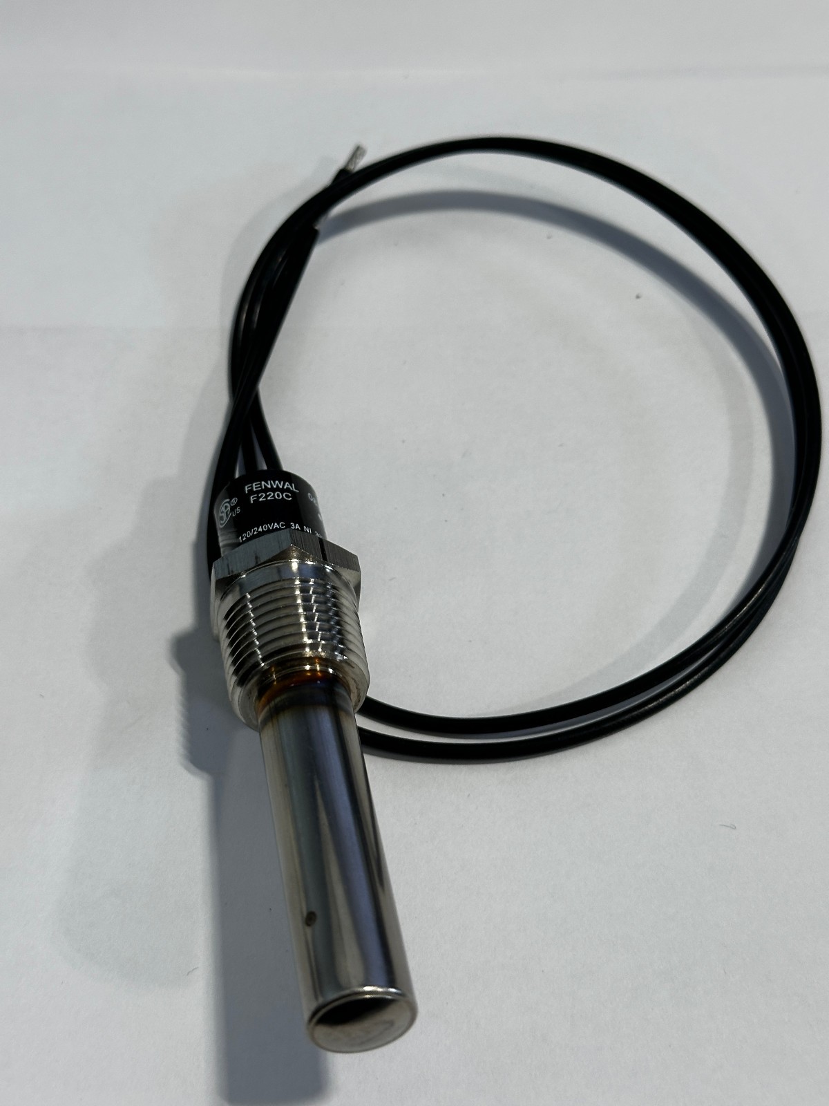 NEW! -  Fenwal 08-809961-008 Temperature Switch Sensor 120/240VAC 3A - Open Box