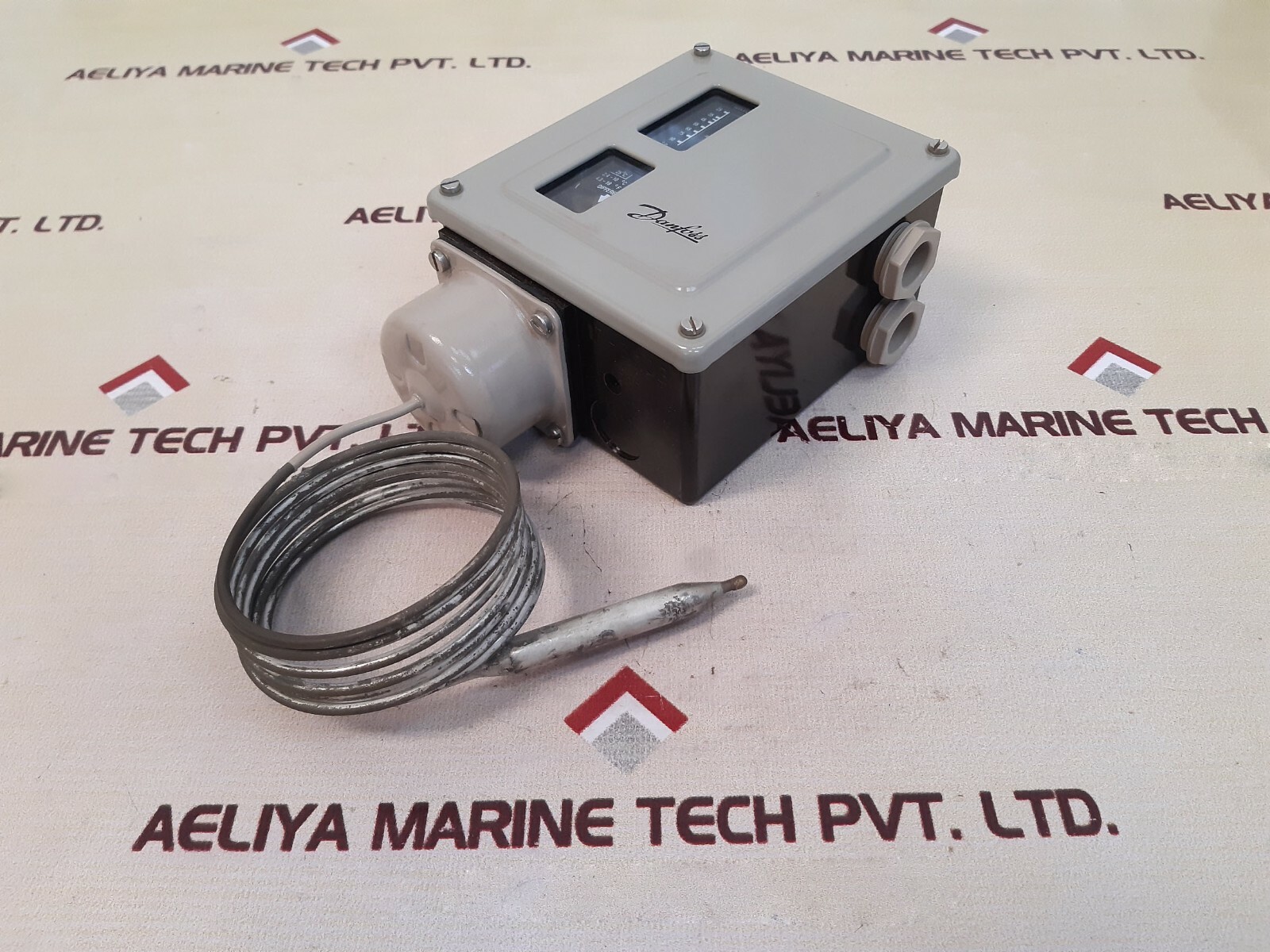 Danfoss 17-5003 temperature controller