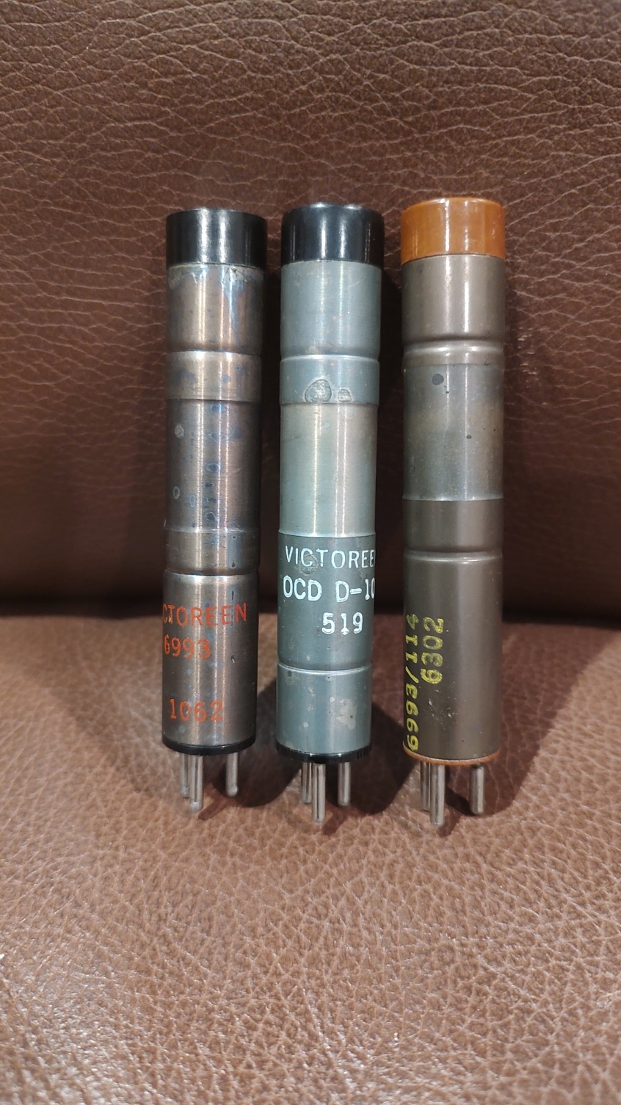 Lot of 3 VICTOREEN/LIONEL 6993/OCD D-103 Geiger Muller GM Tubes CDV-700/CD V-700