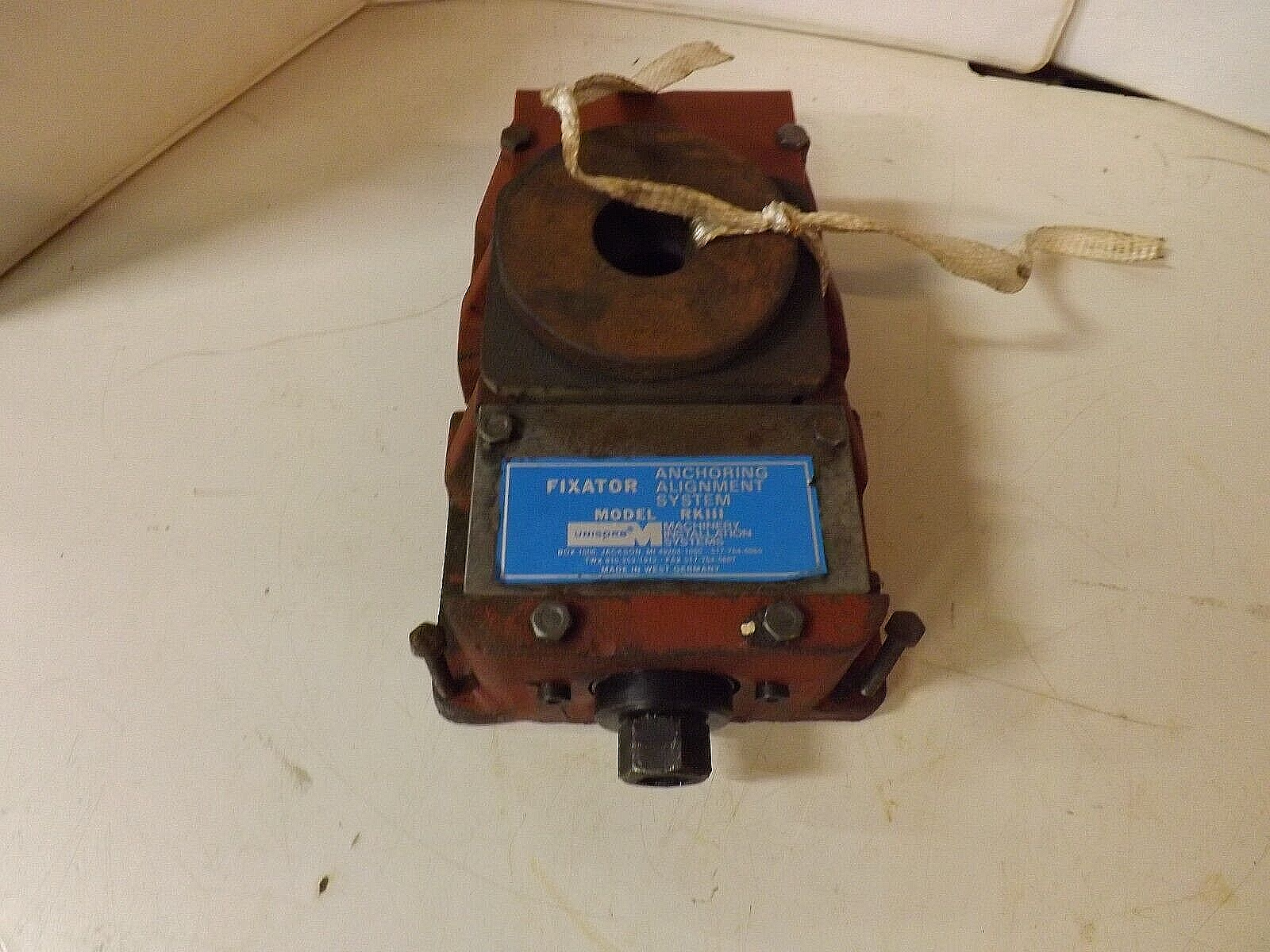 UNISORB MODEL RKIll FIXATOR, ANCHORING ALIGNMENT SYSTEM W/ PAD & RING