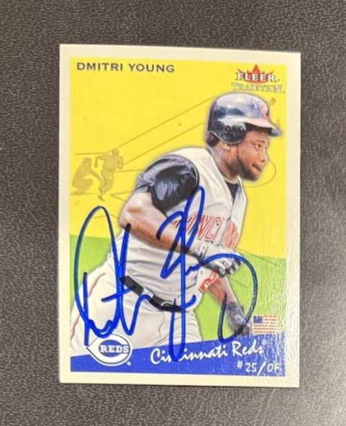 DMITRI YOUNG CINCINNATI REDS SIGNED AUTOGRAPHED 2002 FLEER TRADITION CARD #197