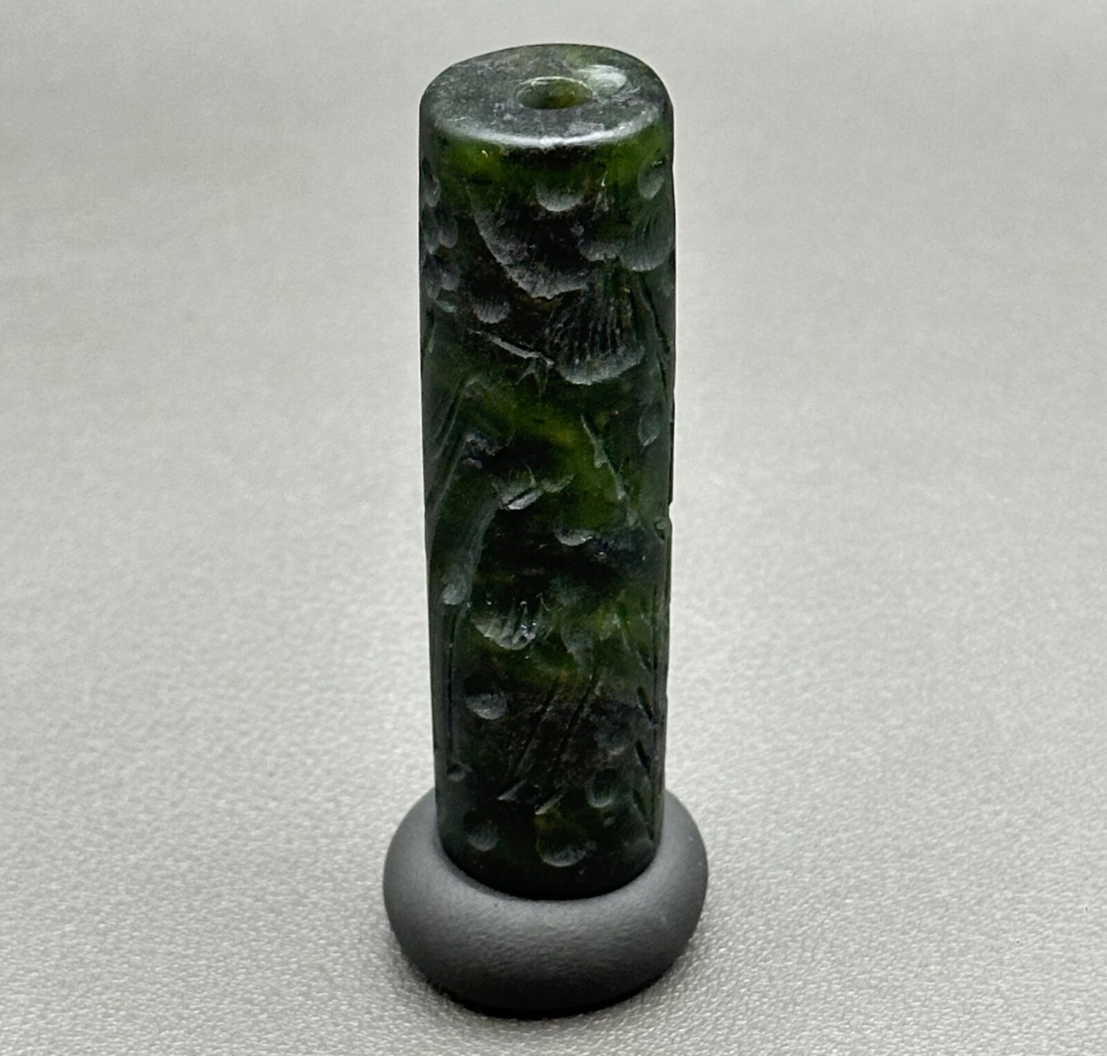 Ancient near eastern rare Agate stone intaglio cylinder bead