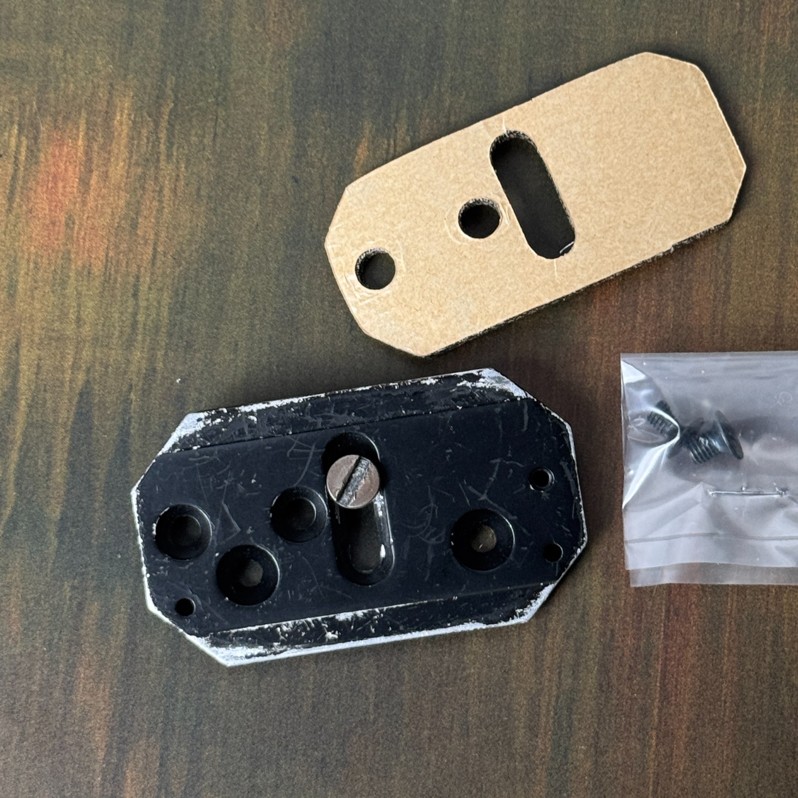 Stroboframe System 2000 Universal Quick release Mounting plate # 300-PLT