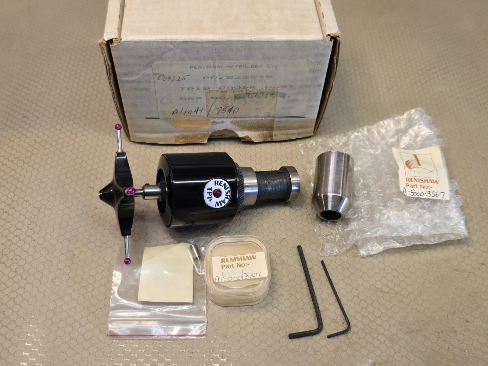 Renishaw TP1SM / TP1S CMM Touch Probe In Box + 4 or 5 Point Star Stylus Probe