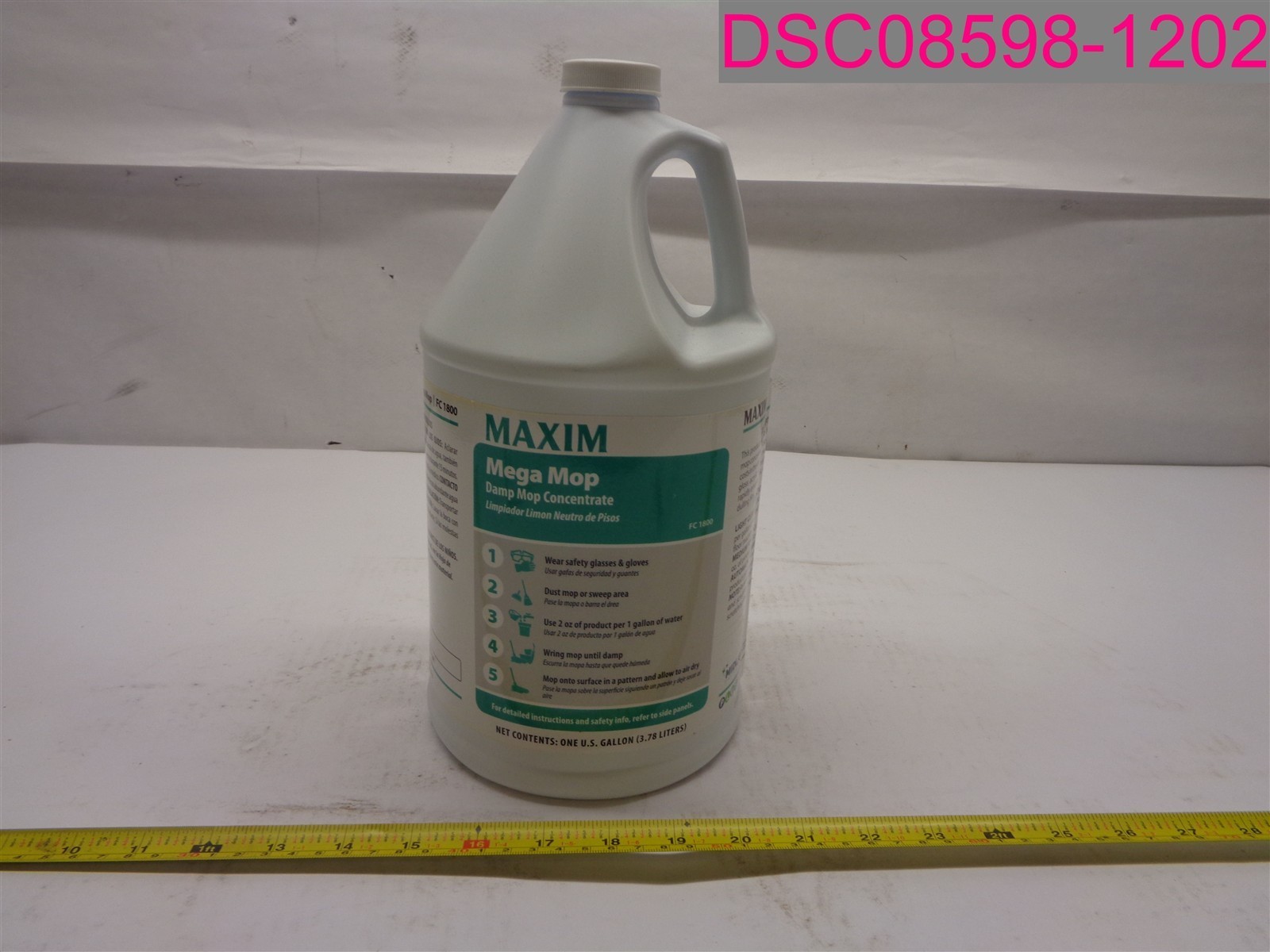 QTY=4 Gal.(4x1 Gal. Jugs); MAXIM Mega Mop Damp Mop Concentrate FC 1800
