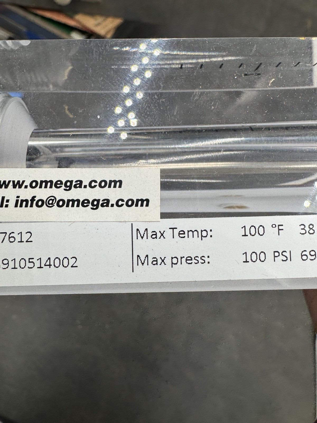 Omega FL7612 Acrylic Rotameter