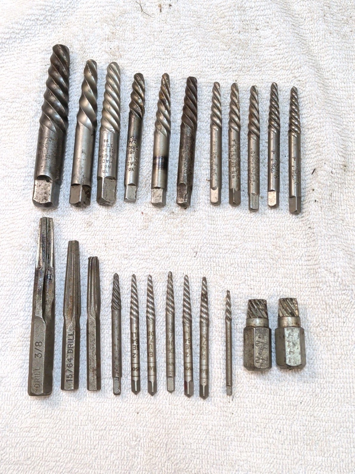 Vintage ACE USA Spiral Screw Extractor Lot Easy- Out Bolt Remover Lot