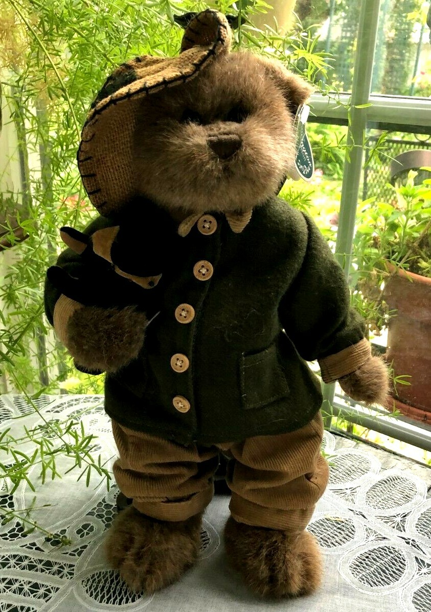 BEARINGTON PLUSH 13" BEAR - BLACK & JACK