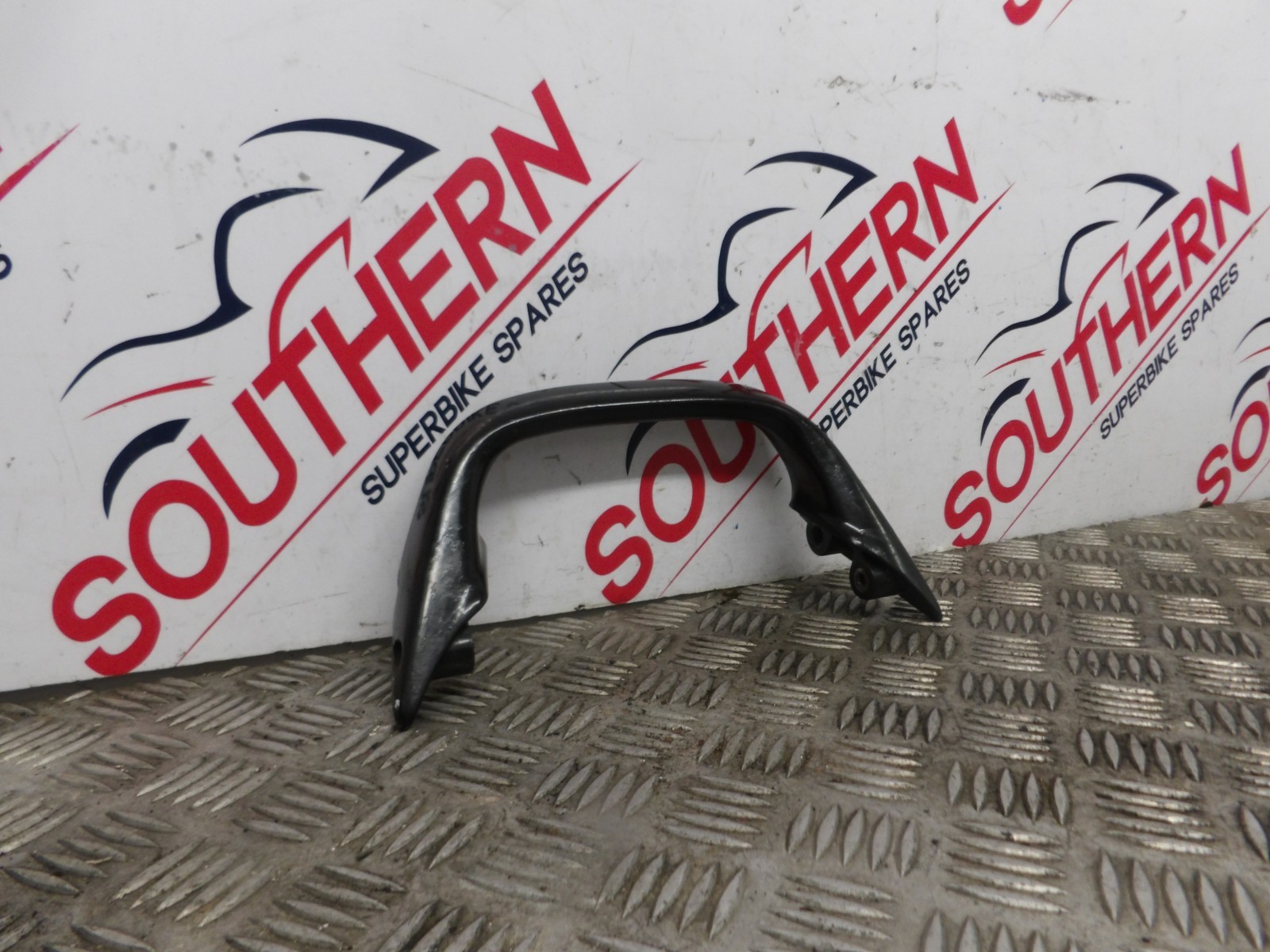SUZUKI GSF 650 BANDIT ABS 2006 REAR GRAB RAIL