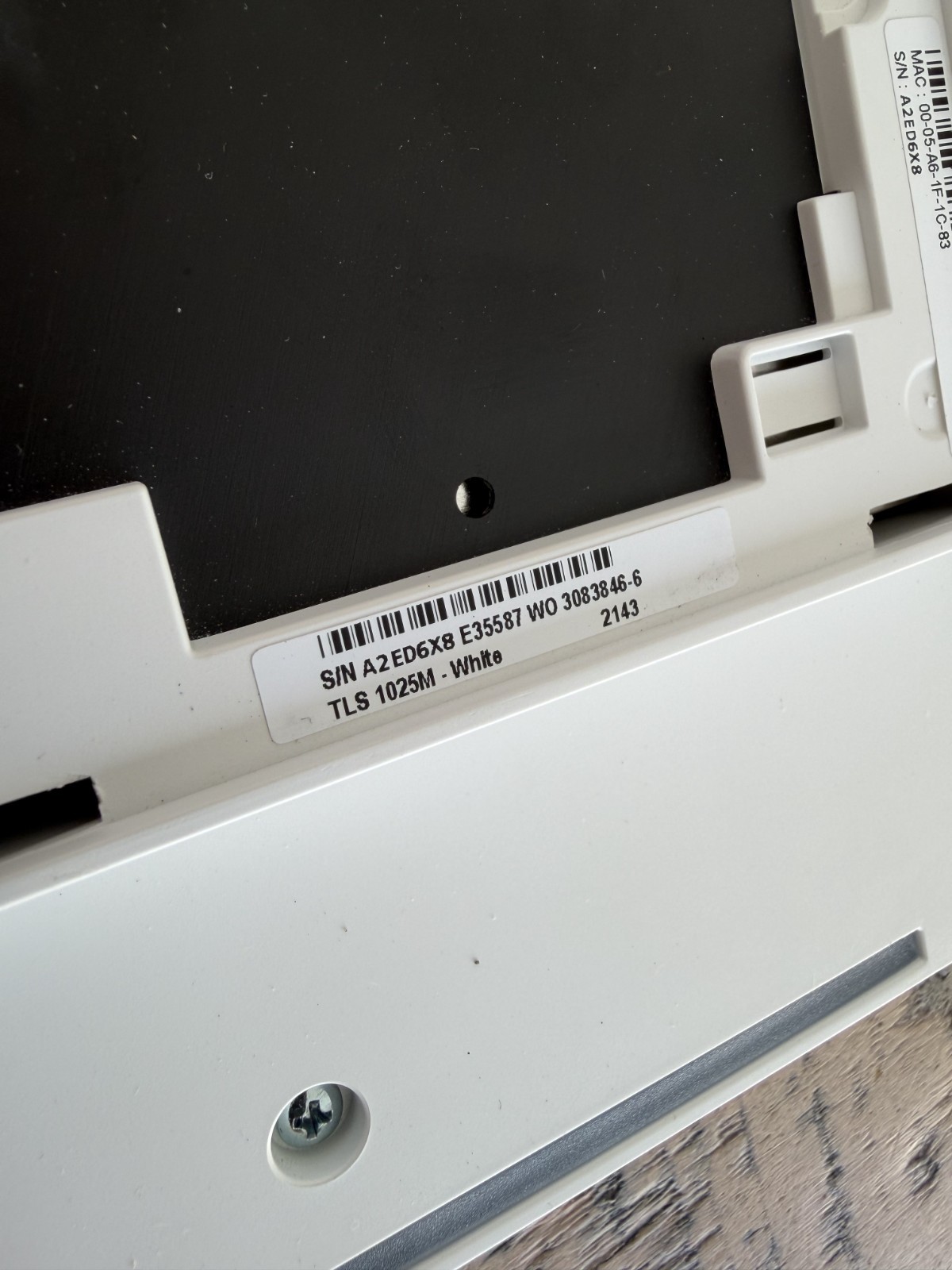 Extron TLS 1025M White 48V-56V POE Great Condition