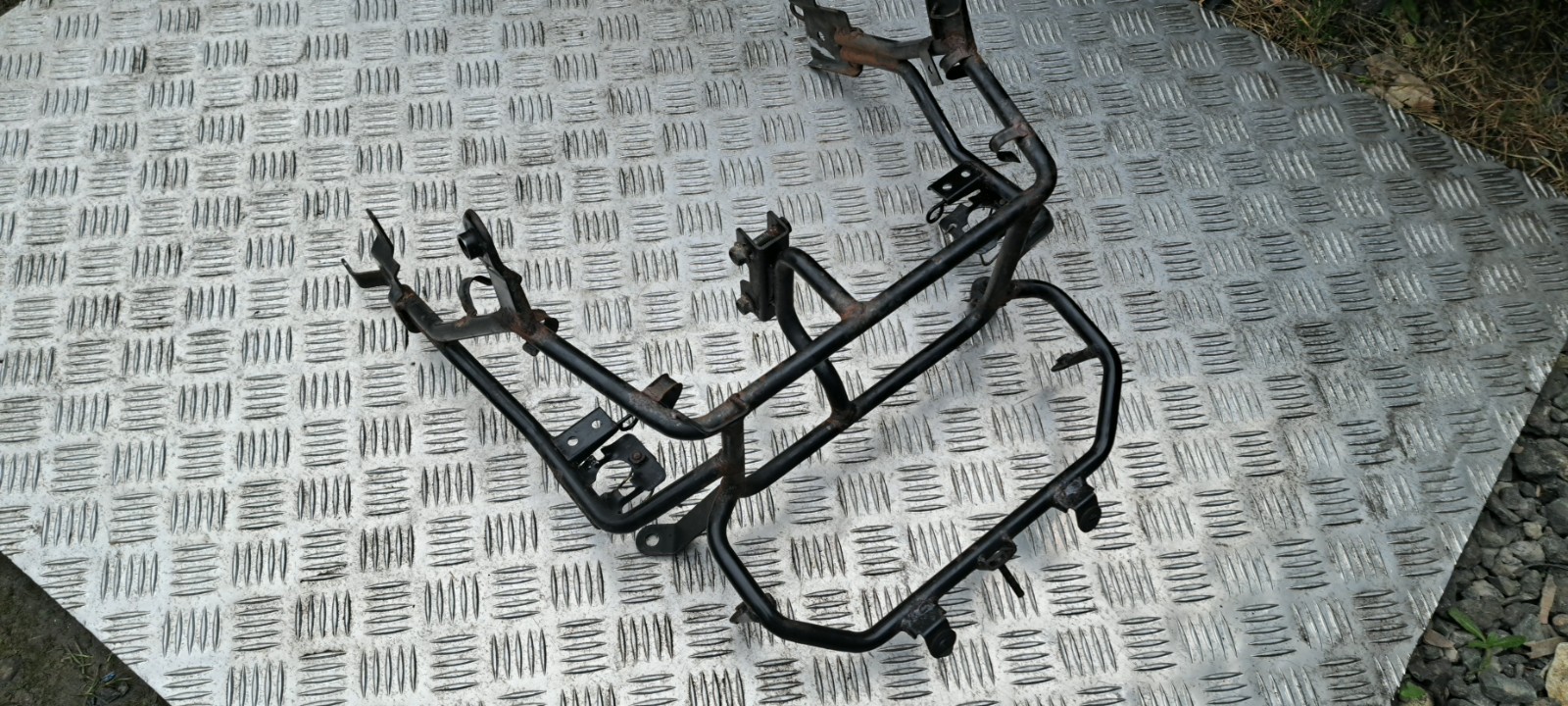 Yamaha XJ 900 Fairing Bracket Front Fairing Stay. Headlight Bracket. 1996.