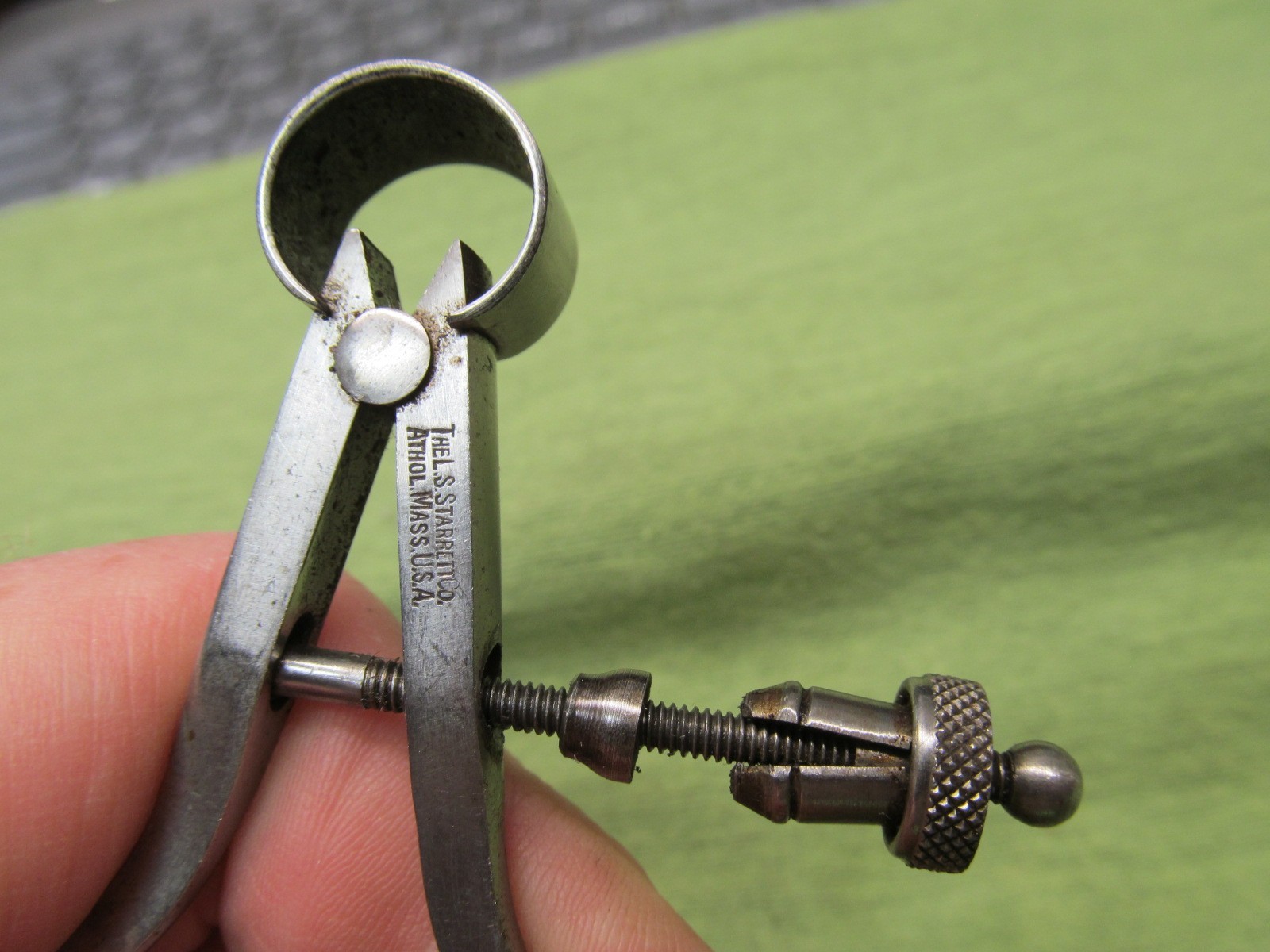 L.S. Starrett 3" Fey Style Outside Caliper No. 75 w/Quick Adjusting Spring Nut