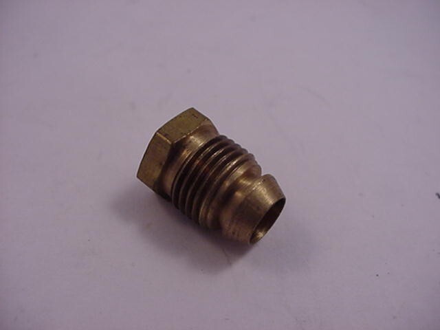 Robertshaw 4590-069   1/4"   Tube Fitting   Ships Same Day of Purchase