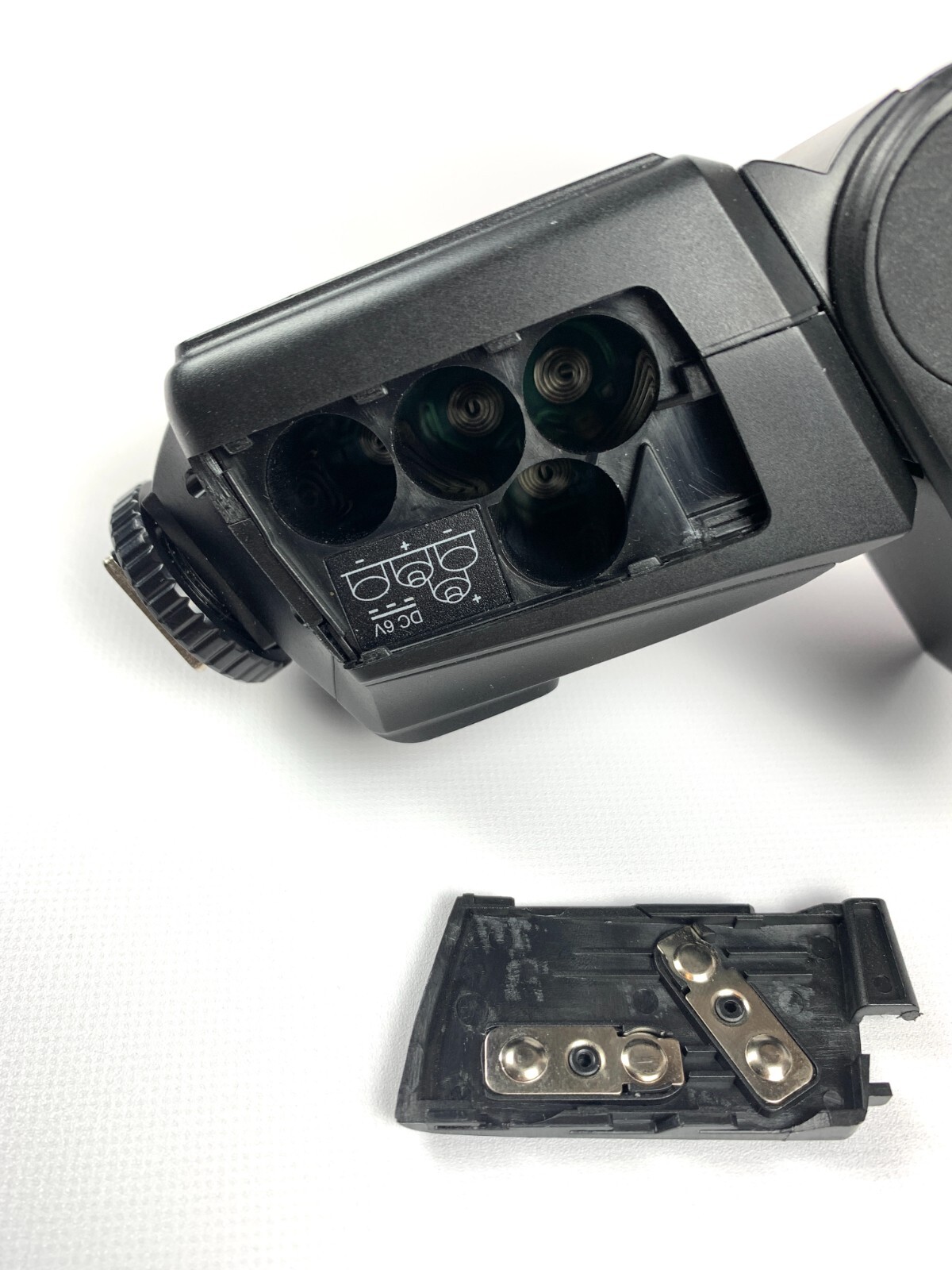 Bolt VS-560N Camera Flash Black TTL Photography Accessory for Nikon Working