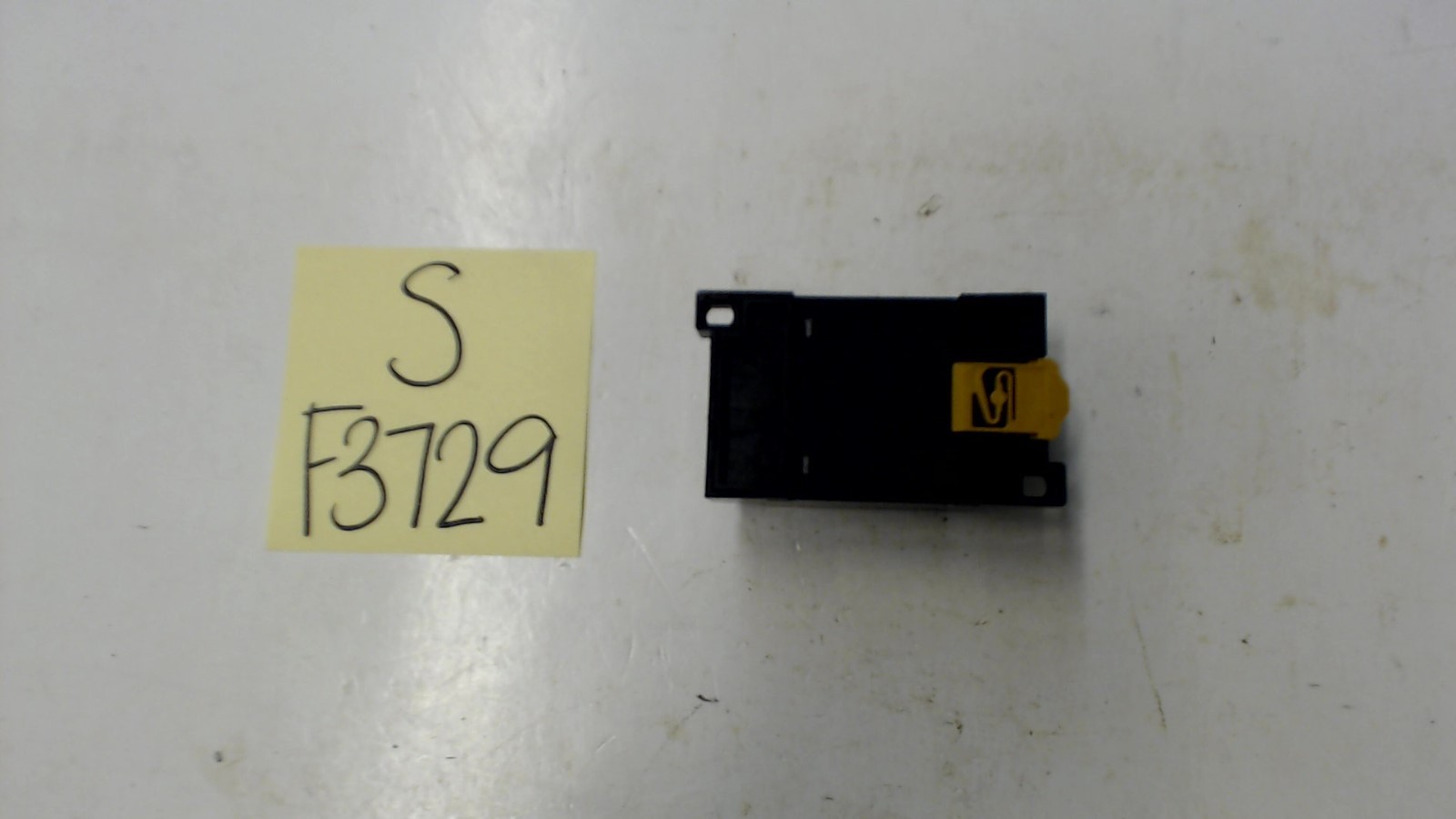 4120037 Relay Socket