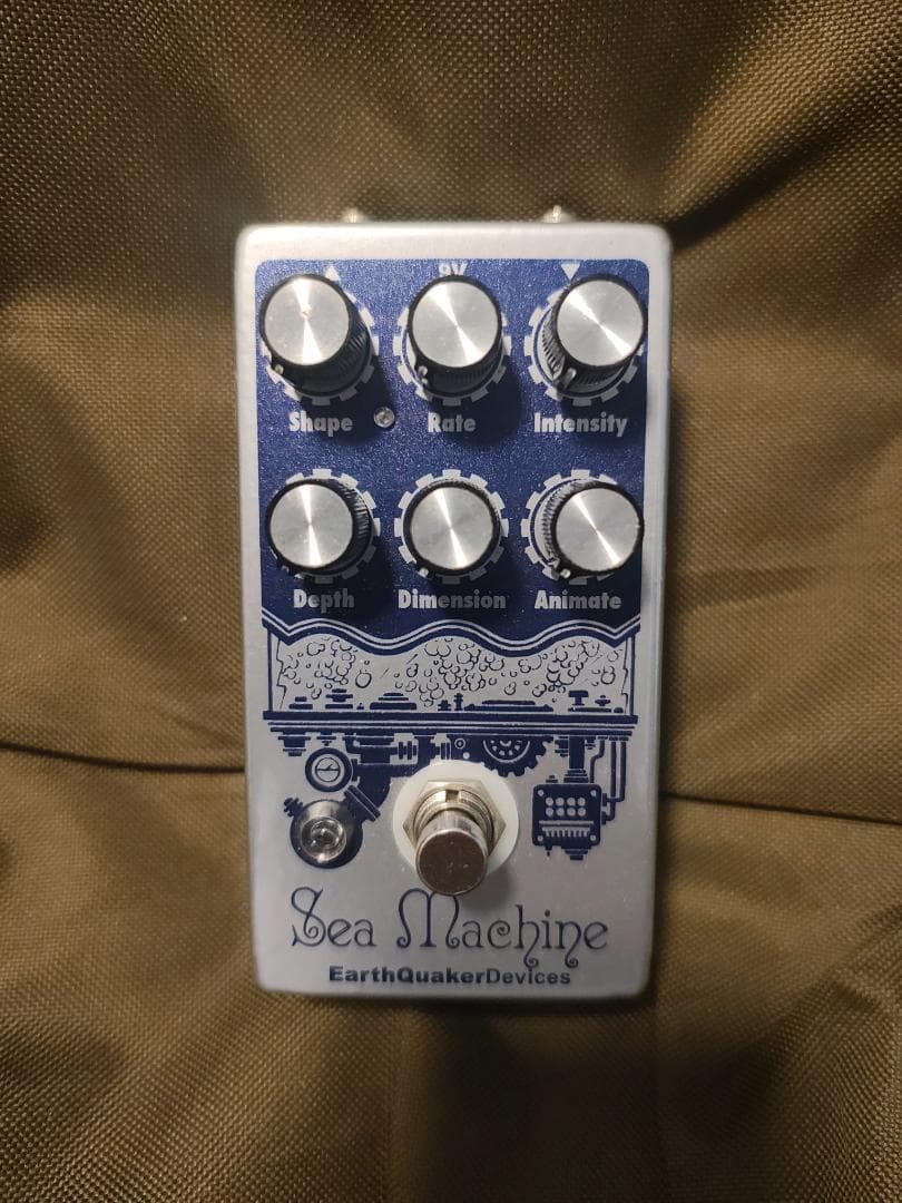 EarthQuaker Devices Sea Machine V2