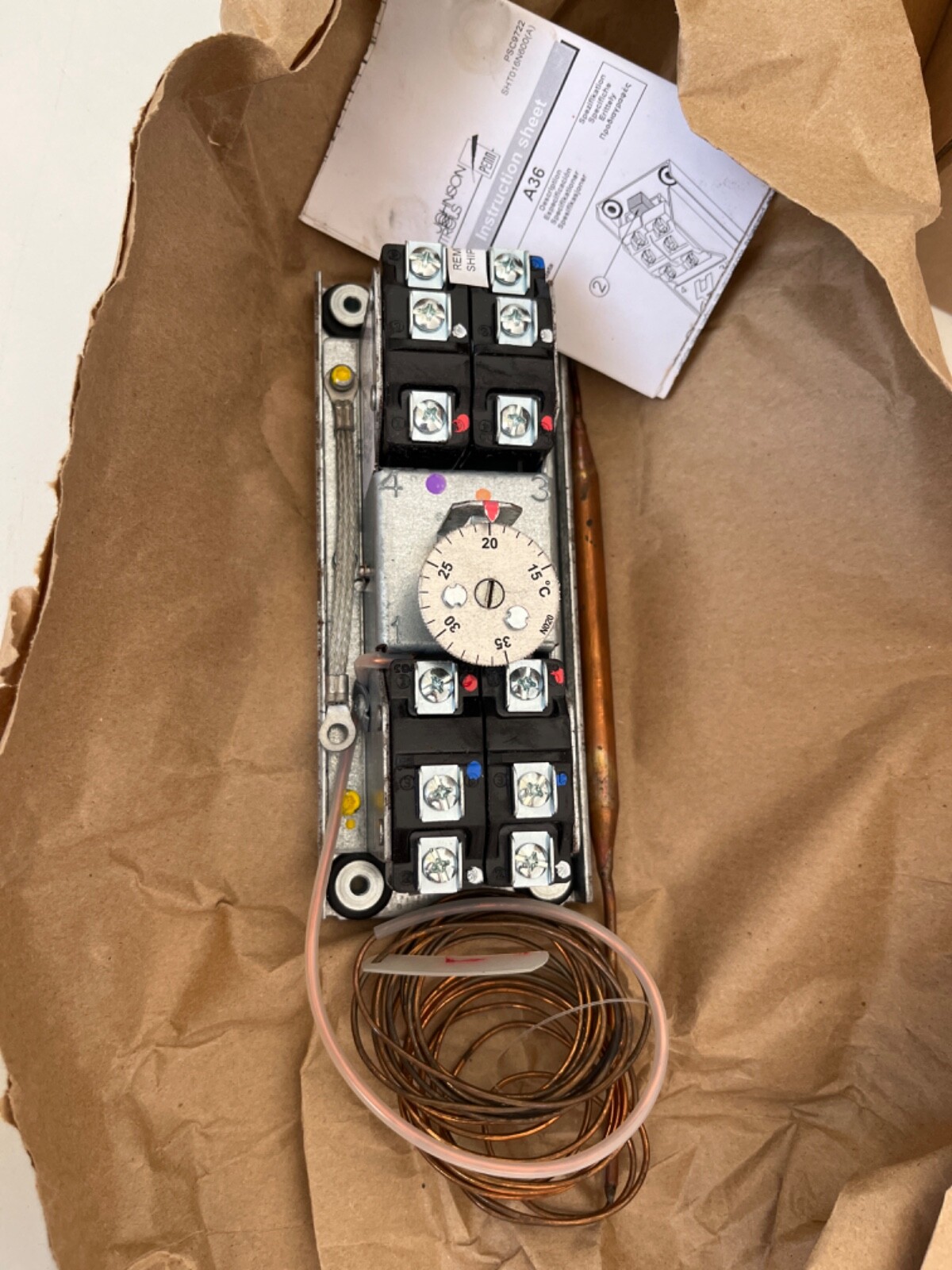Johnson controls thermostat 4 Stage a36aha-9108 NEW