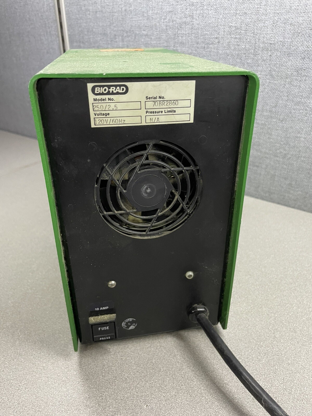 BIO-RAD MODEL 250/2.5 POWER SUPPLY - Powers On - Untested