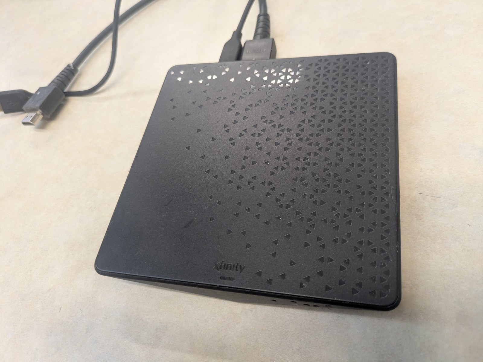 XFINITY Xi6-A Model AX061AEI Streaming TV Box