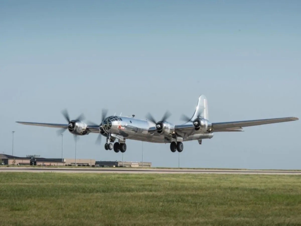 5-Piece Boeing B-29 Superfortress Grouping GRP-0168