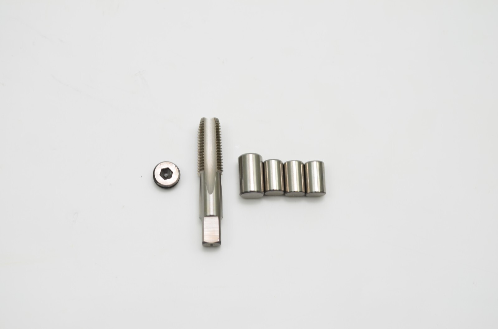 1320 Balance Shaft Eliminator dowel tap plug for Honda H22A4 F22A F22B1 H23 Vtec