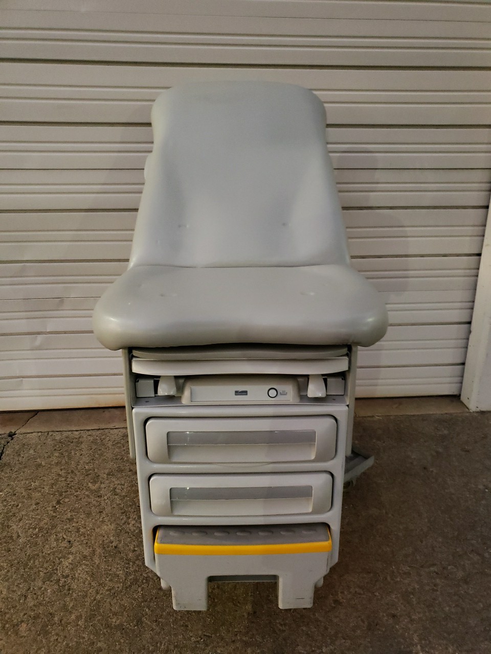 Midmark 604 Exam Table Excellent Condition