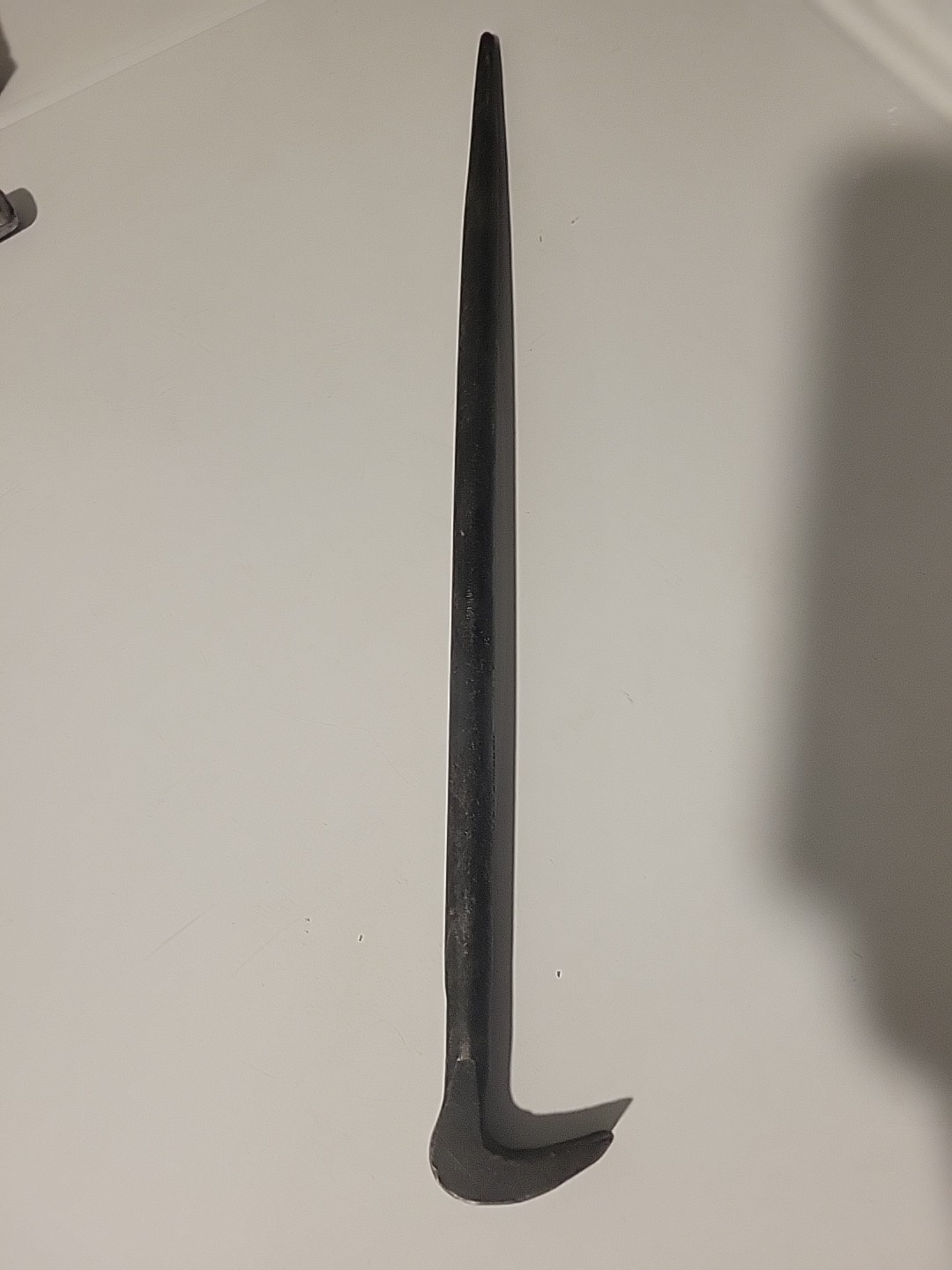 Harrold 15in Rolling Head Pry Bar
