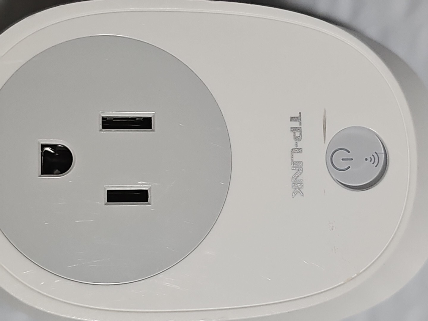 TP-Link HS100 Kasa Smart Wi-Fi Plug. Works w/ Alexa Echo & Google Assistant