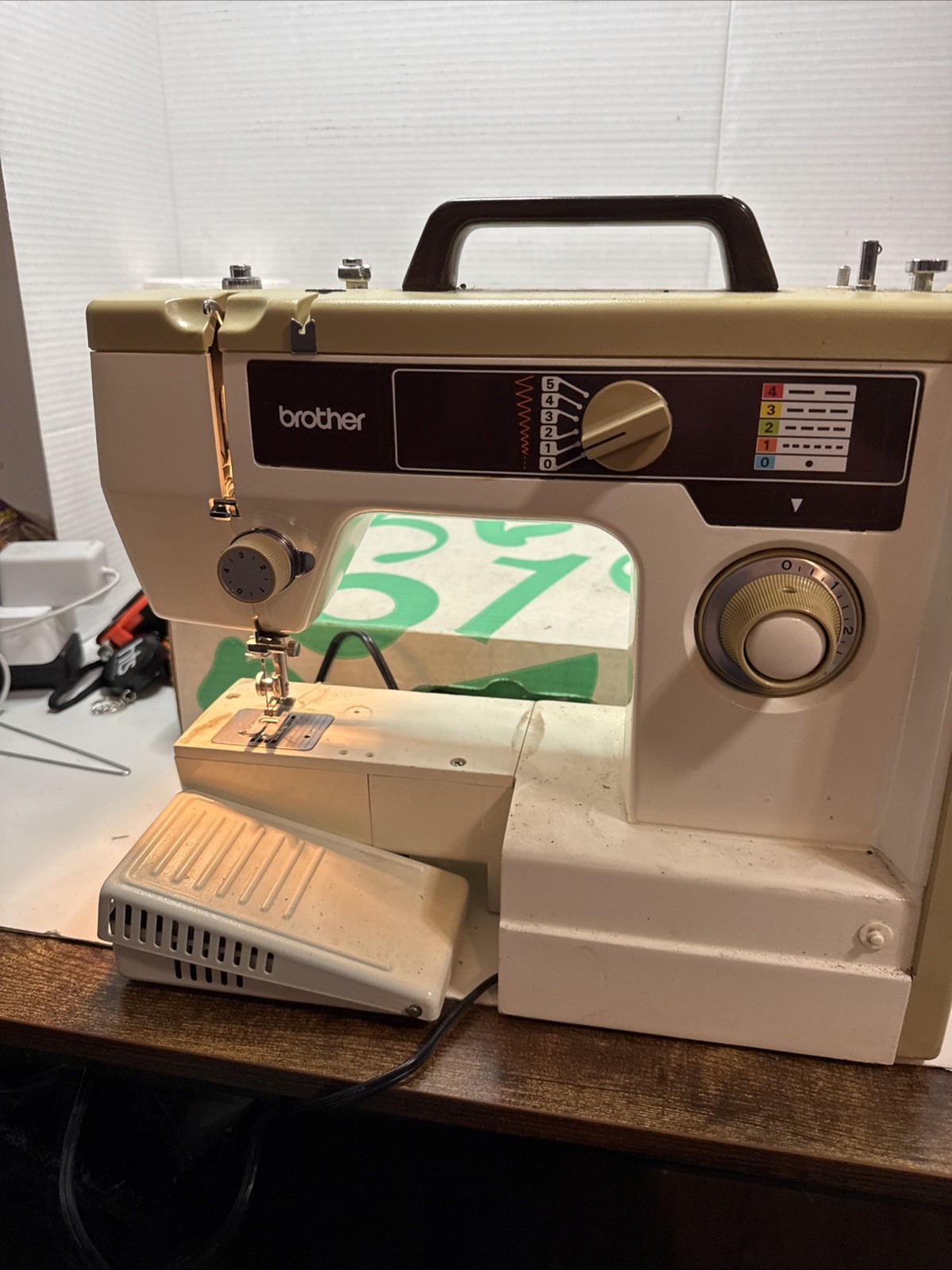 Brother VX707 Sewing Machine with Cord and Pedal As Is Parts only