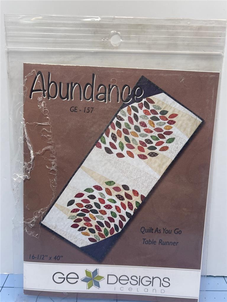 GE DESIGNS ICELAND Quilt Pattern - ABUNDANCE Table Runner - 16.5" x 40"