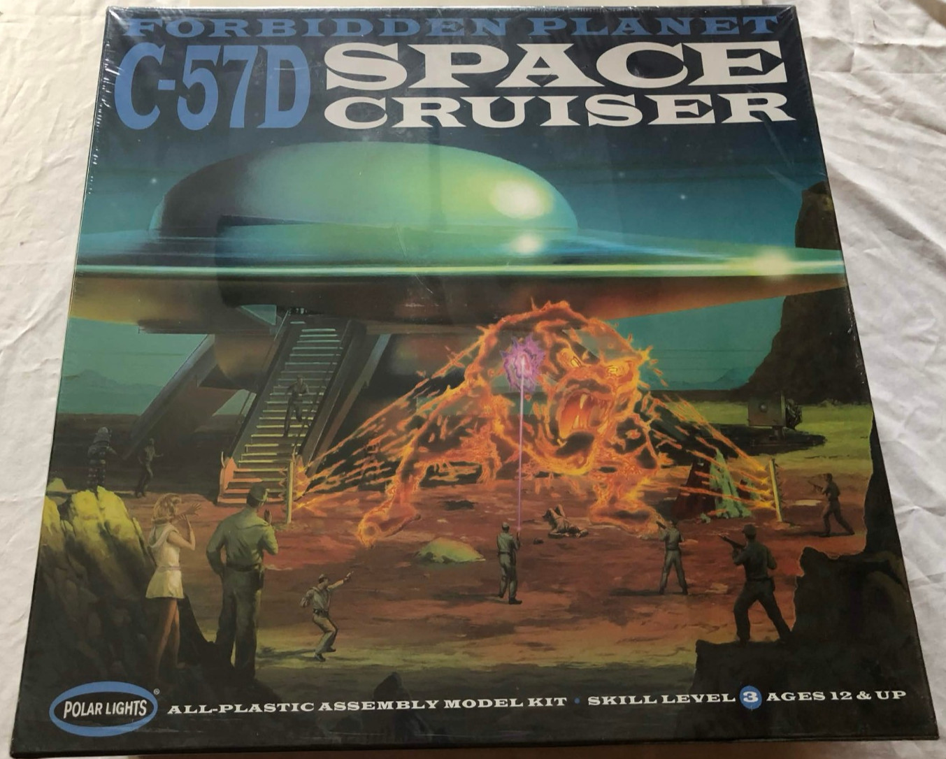 Forbidden Planet C-57D Space Cruiser Model Kit Factory Sealed