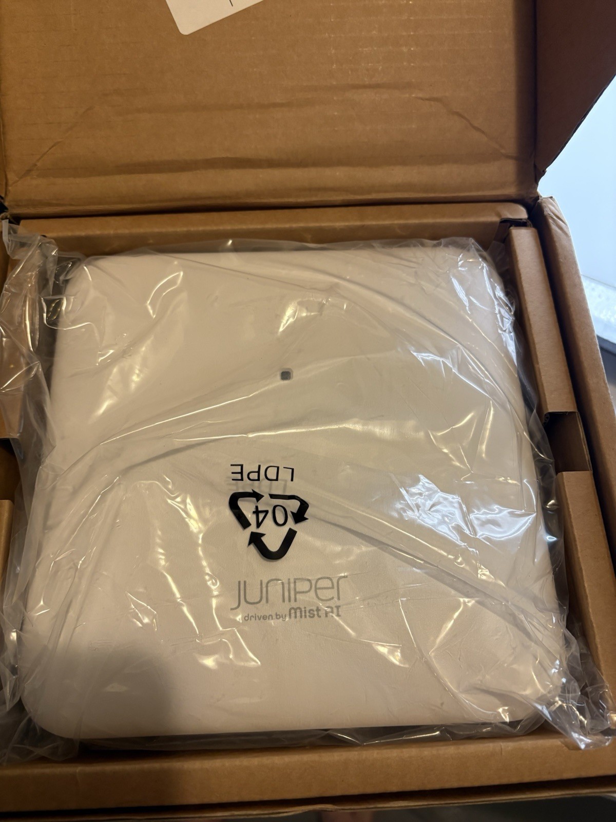 Brand New Sealed Juniper Mist AP33 Wi-Fi 6 Access Point Wireless