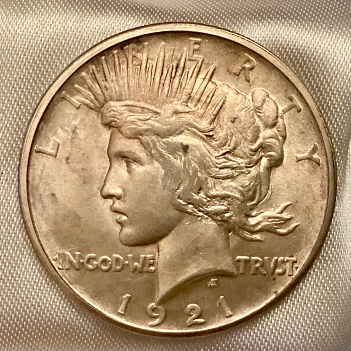 1921 Peace Silver Dollar  Uncirculated Unc
