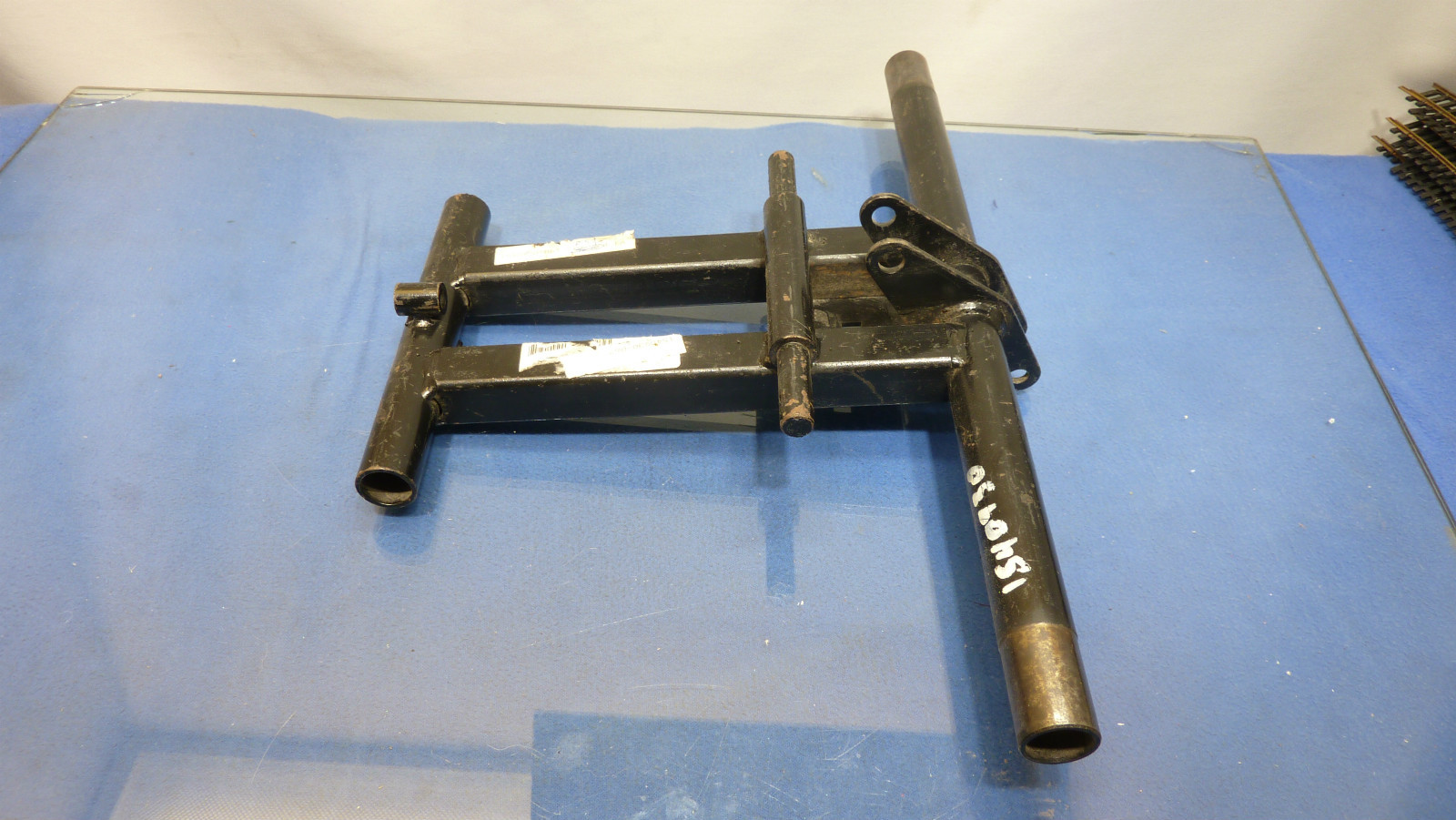 Polaris 1540930-067,Polaris 1540930 Snowmobile Rear Torque  Arm ,NEW