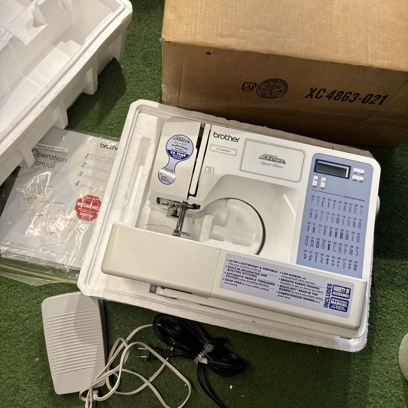 Brother CE5500PRW - Project Runway Edition - Computerized Sewing Machine WOW !!