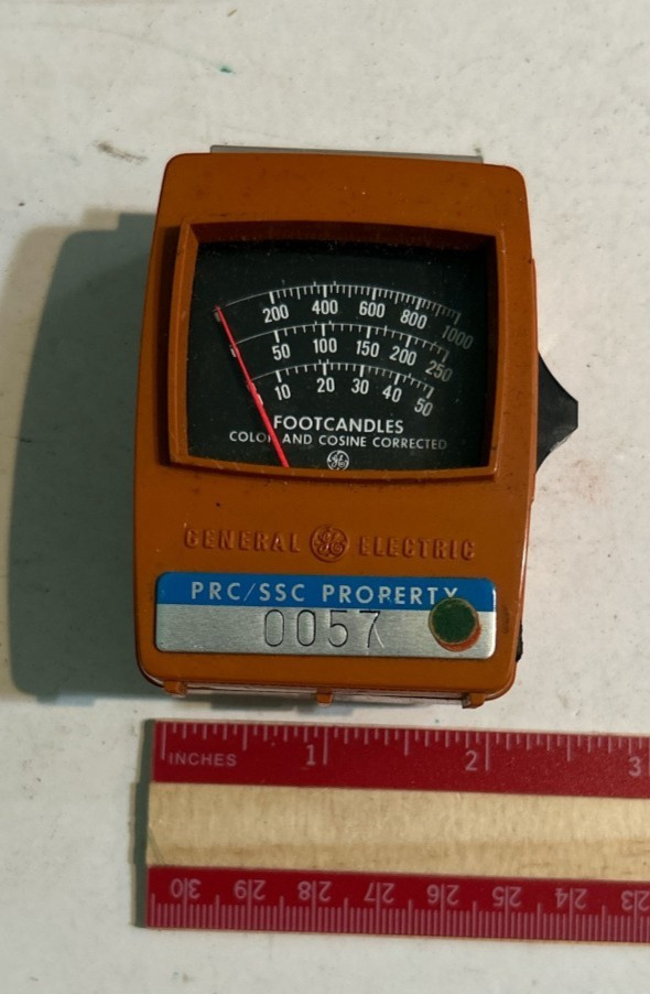 1960S-80S NASA SPACE PROGRAM GE LIGHT METER TYPE 214 FOOTCANDLES B