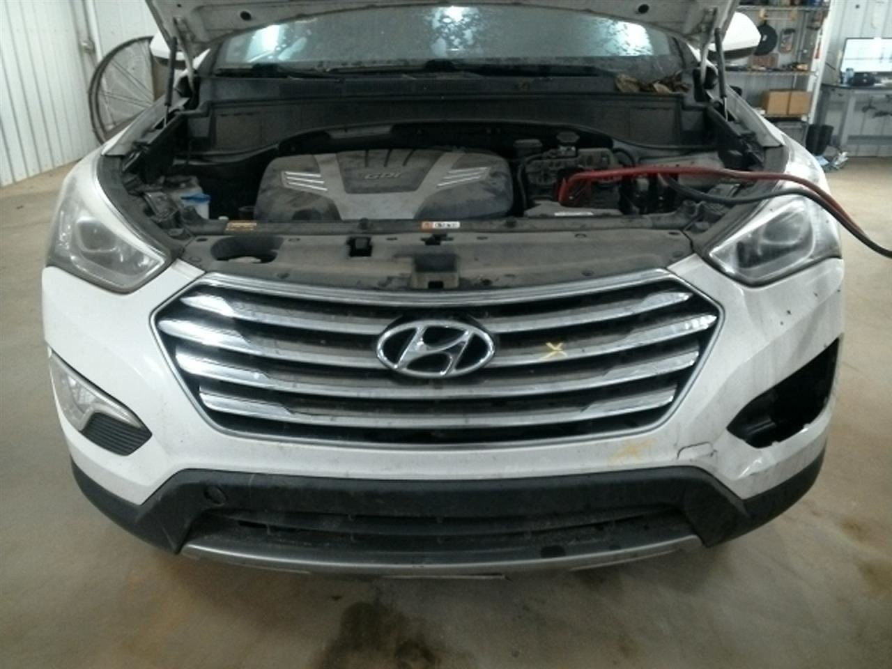 Driver Left Front Spindle/Knuckle LWB Fits 15-19 SANTA FE 104900938