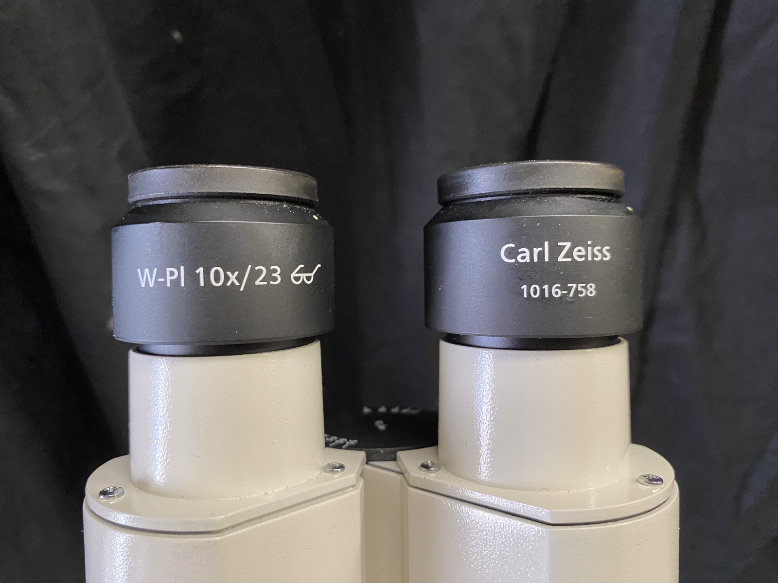 ZEISS Axiovert 200 Inverted Fluorescence Phase Contrast Microscope With FluoArc