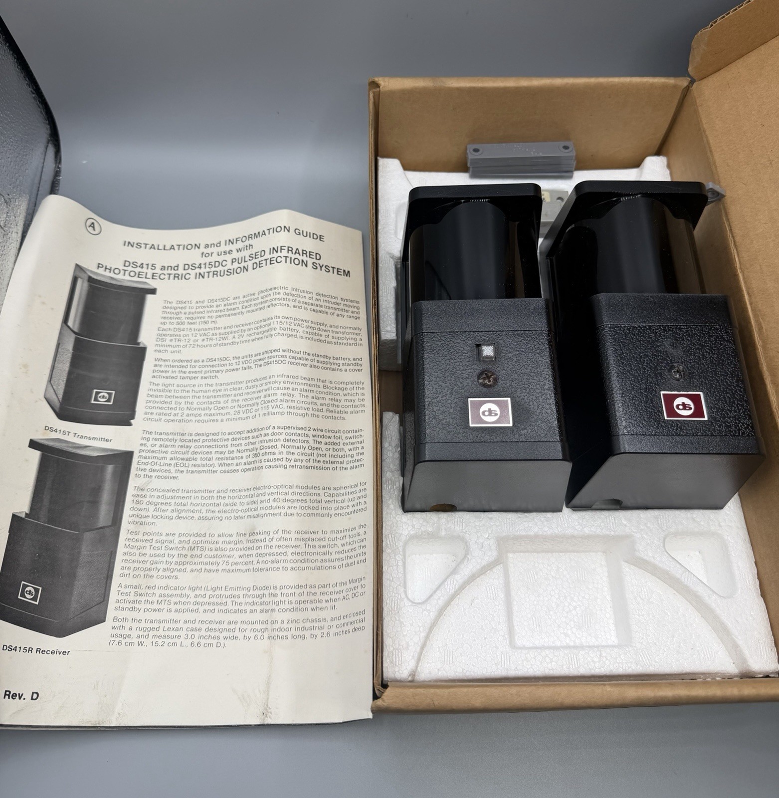 DS Detection Systems DS415 Transmitter & Receiver Vintage Photoelectric