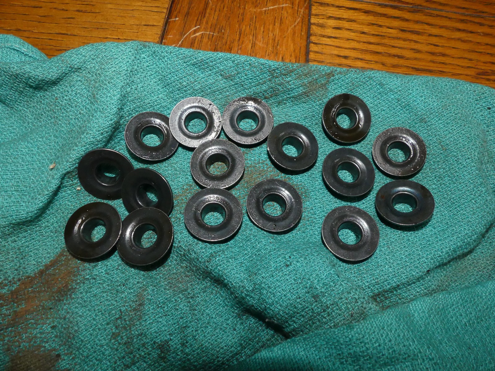 OEM 85-89 Toyota MR2 4AGE 16V Engine Valve Spring Retainer SET of 16 units used