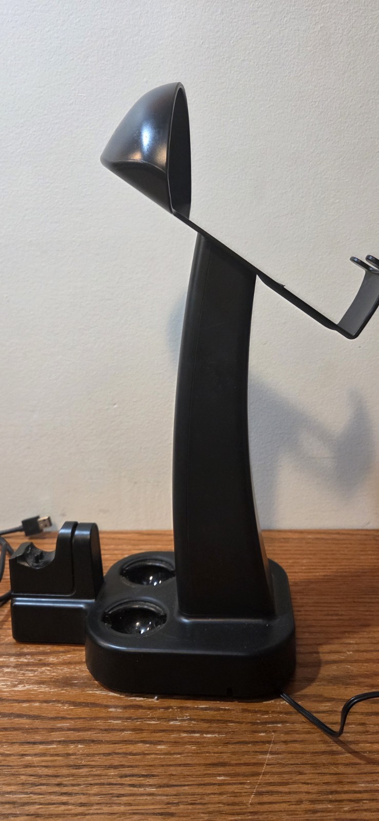 Charge Station PSVR Stand Sony PlayStation, 2 Motion Controllers, Camera.