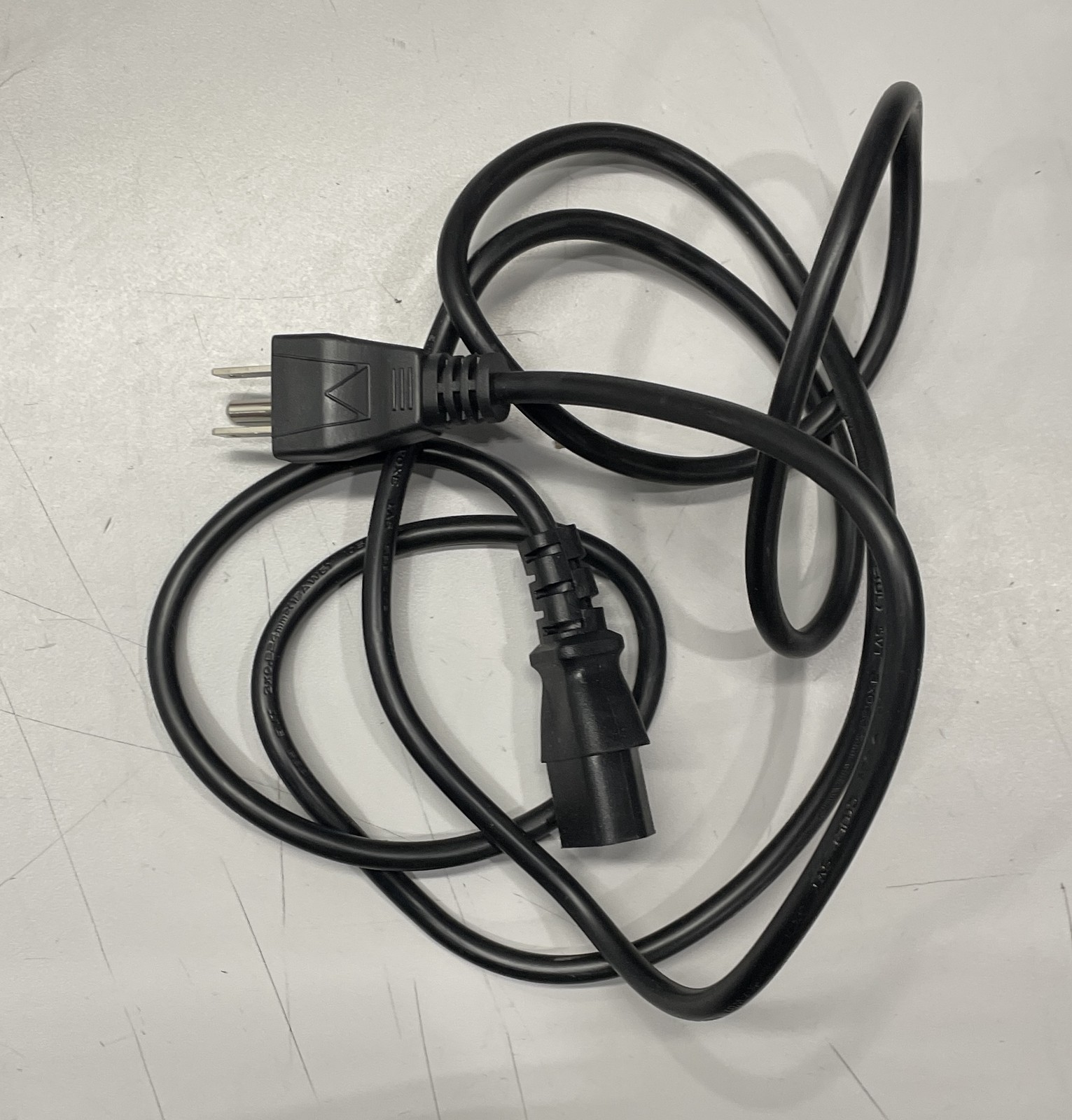 Thorlabs OSL2 Fiber-Bundle-Coupled Tungsten-Halogen Light Source