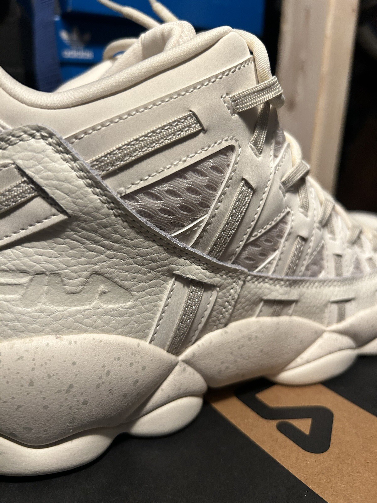 Fila Stackhouse Spaghetti Paracord Mens Shoes White Gray 1BM02427-101 90s Retro