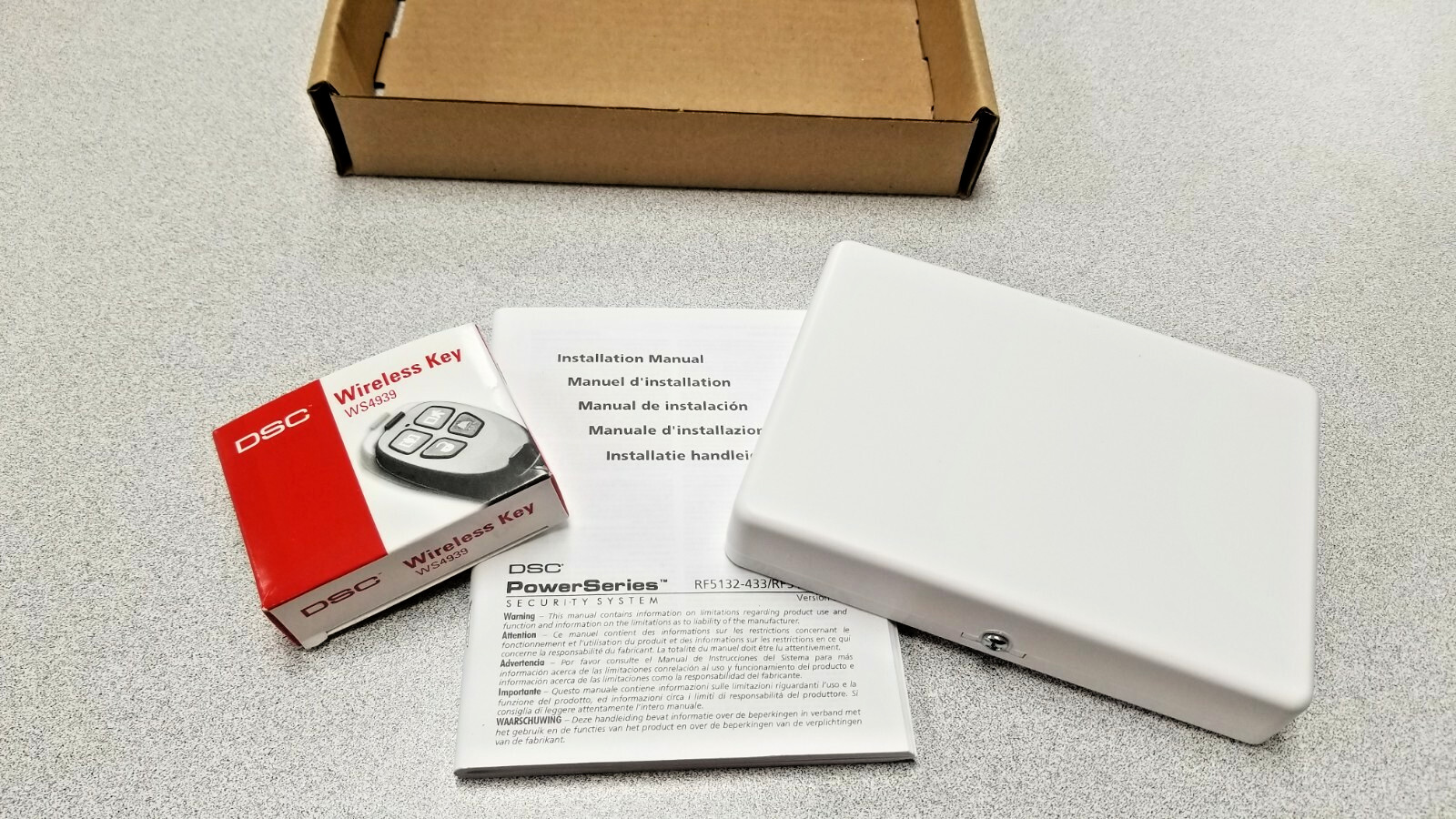 DSC RF5132WKK1-433 PowerSeries Wireless Receiver Kit w/ WS4939 Key Fob RF5132
