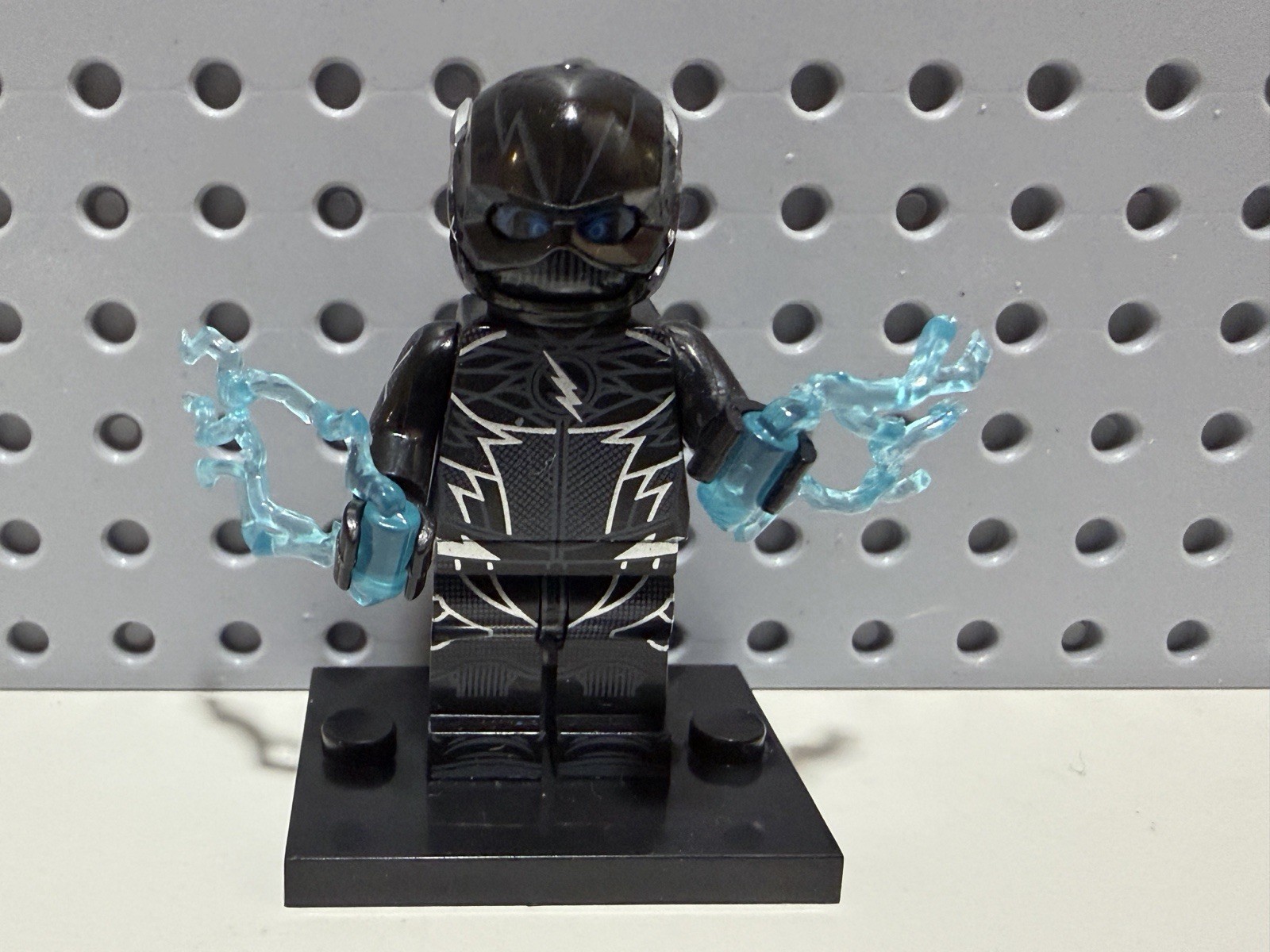 LEGO DC Super Heroes Zoom Custom Minifigure