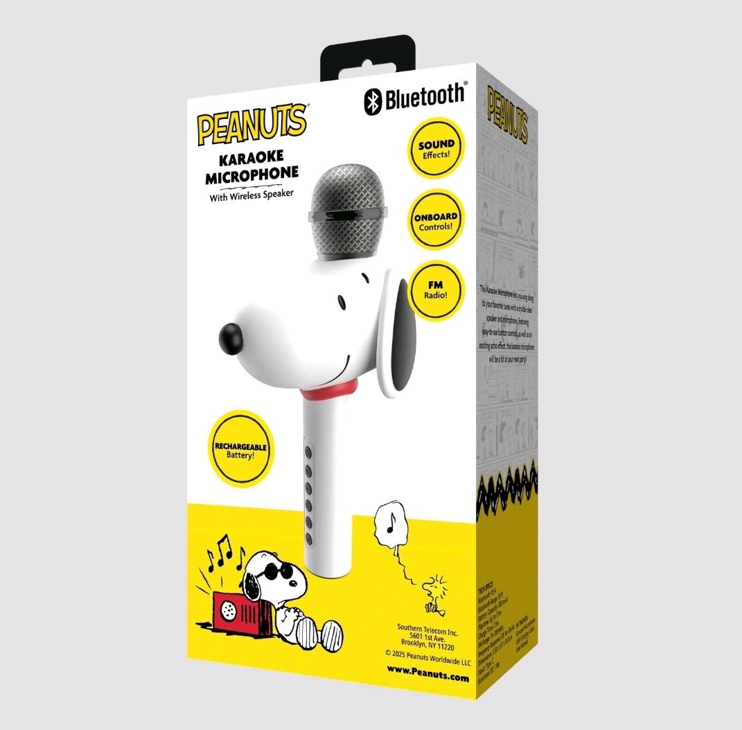 Limited Edition Peanuts Snoopy Bluetooth Speaker And Karaoke Microphone
