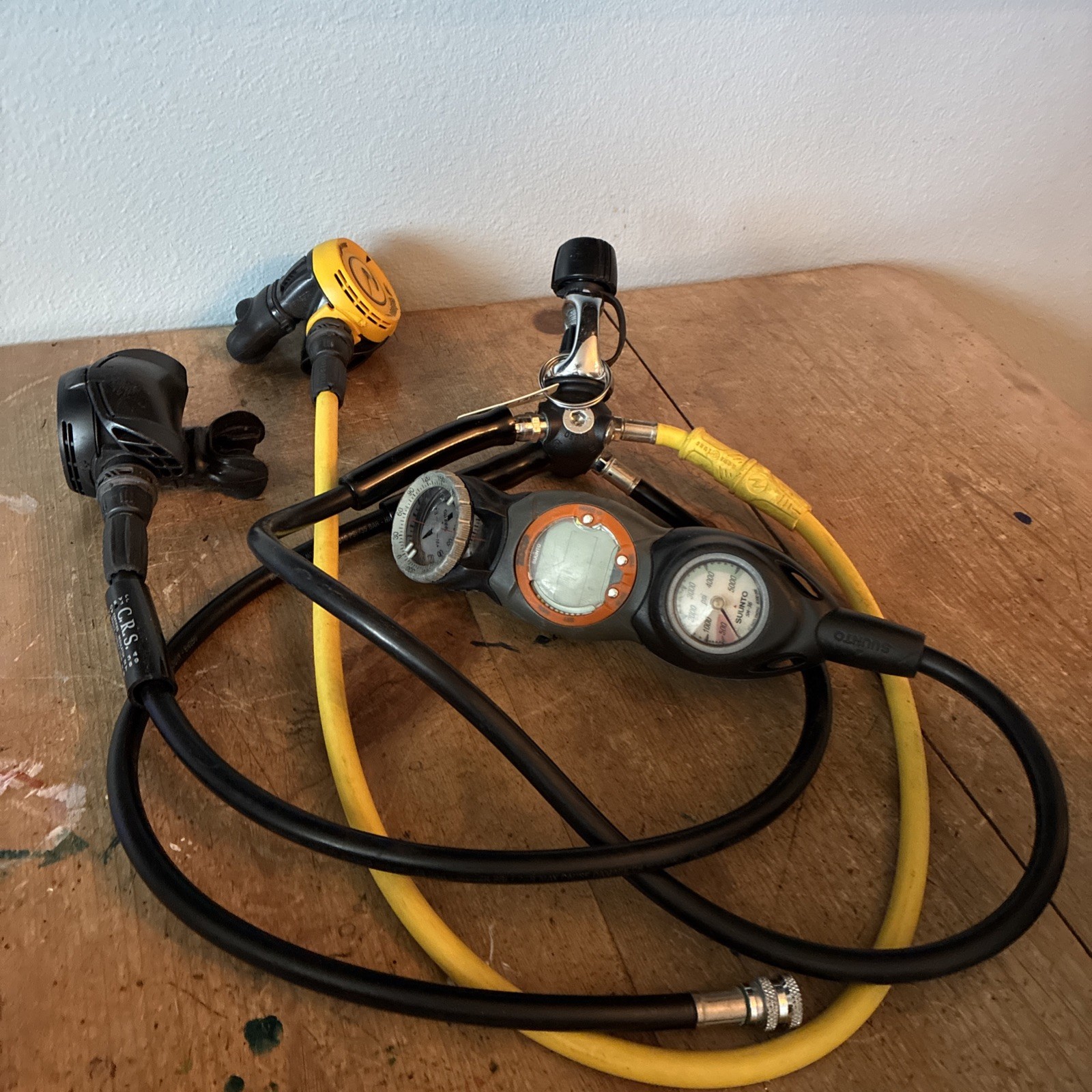 Aqua Lung Titan Scuba Regulator Set w/Octopus Suunto Console Gauges & Compass